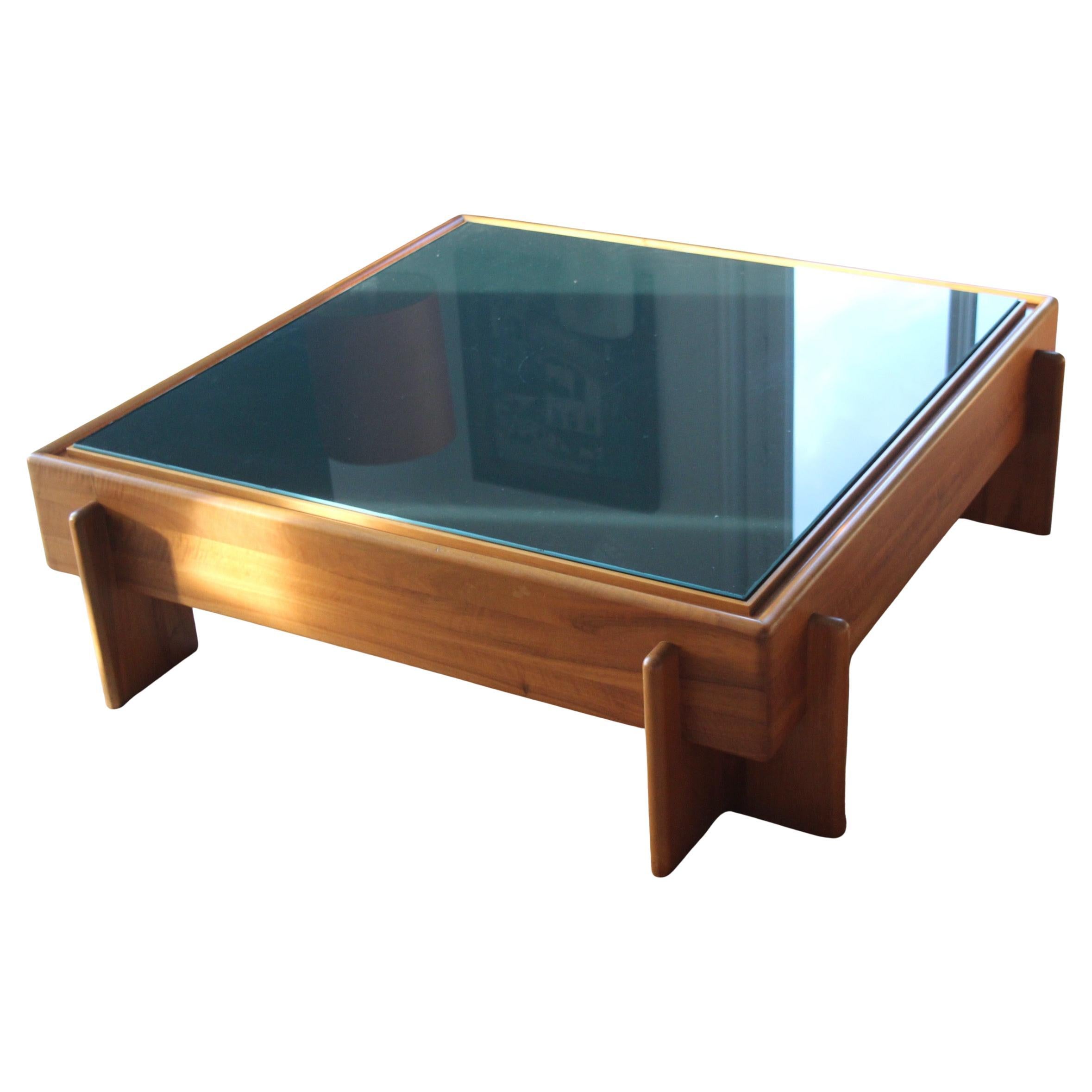 Big Afra and Tobia Scarpa style coffee Table For Sale