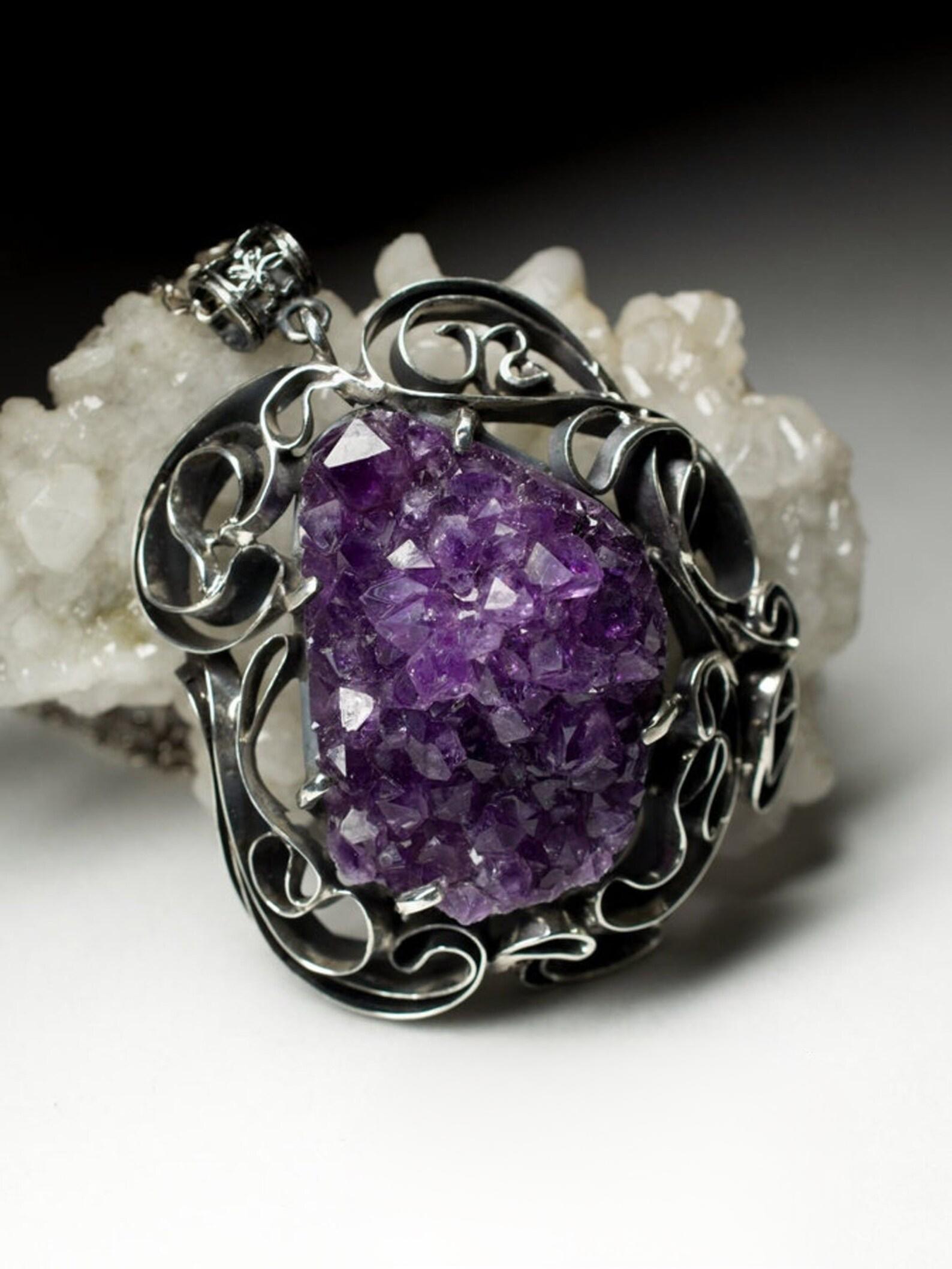 Women's or Men's Big Amethyst Silver Pendant Crystals Druzy Blackened Natural Raw Purple Vintage For Sale