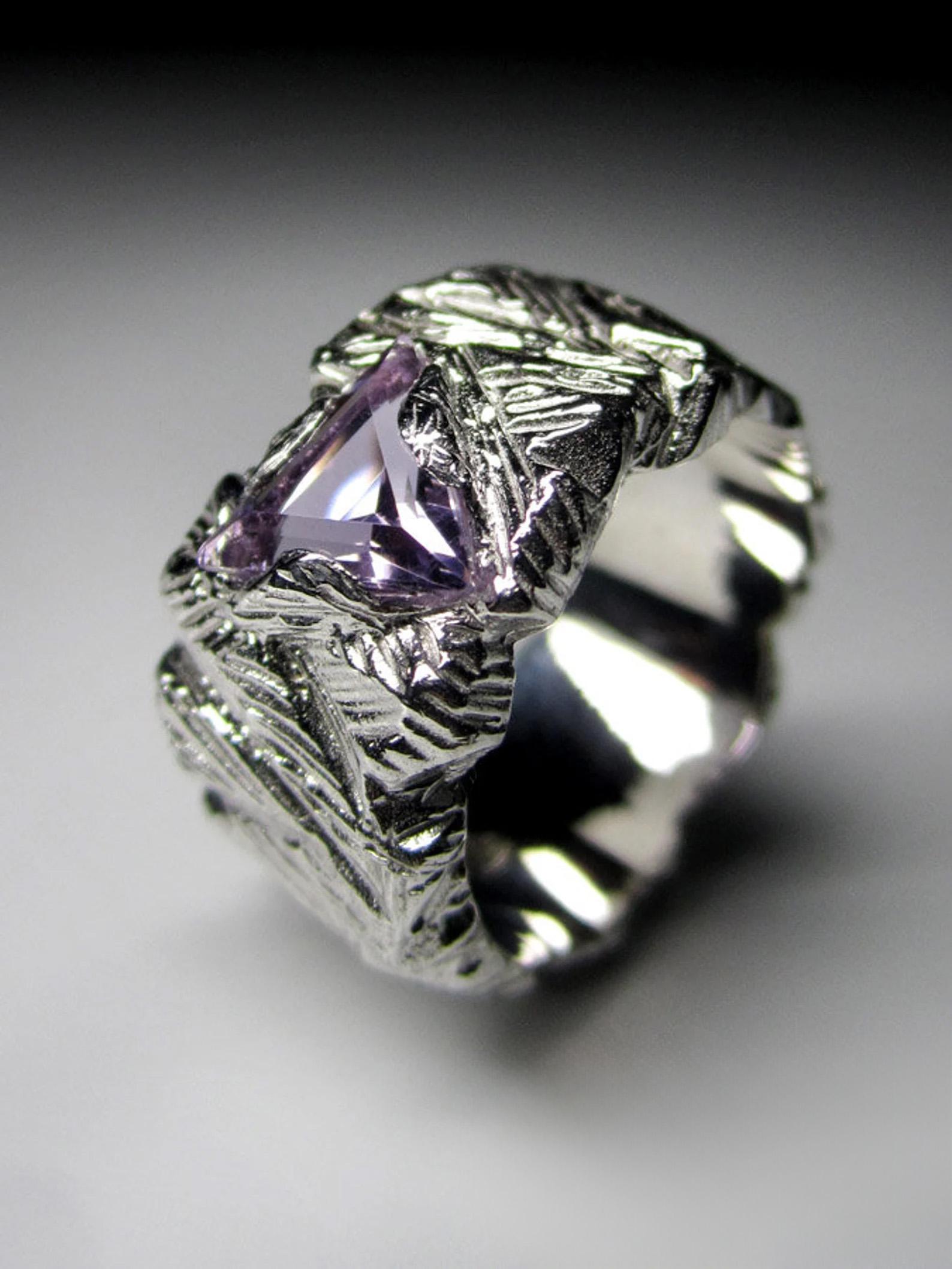 Trillion Cut Big Amethyst Silver Ring Trilliant Fancy Cut Jewels Purple Violet Gemstone  For Sale