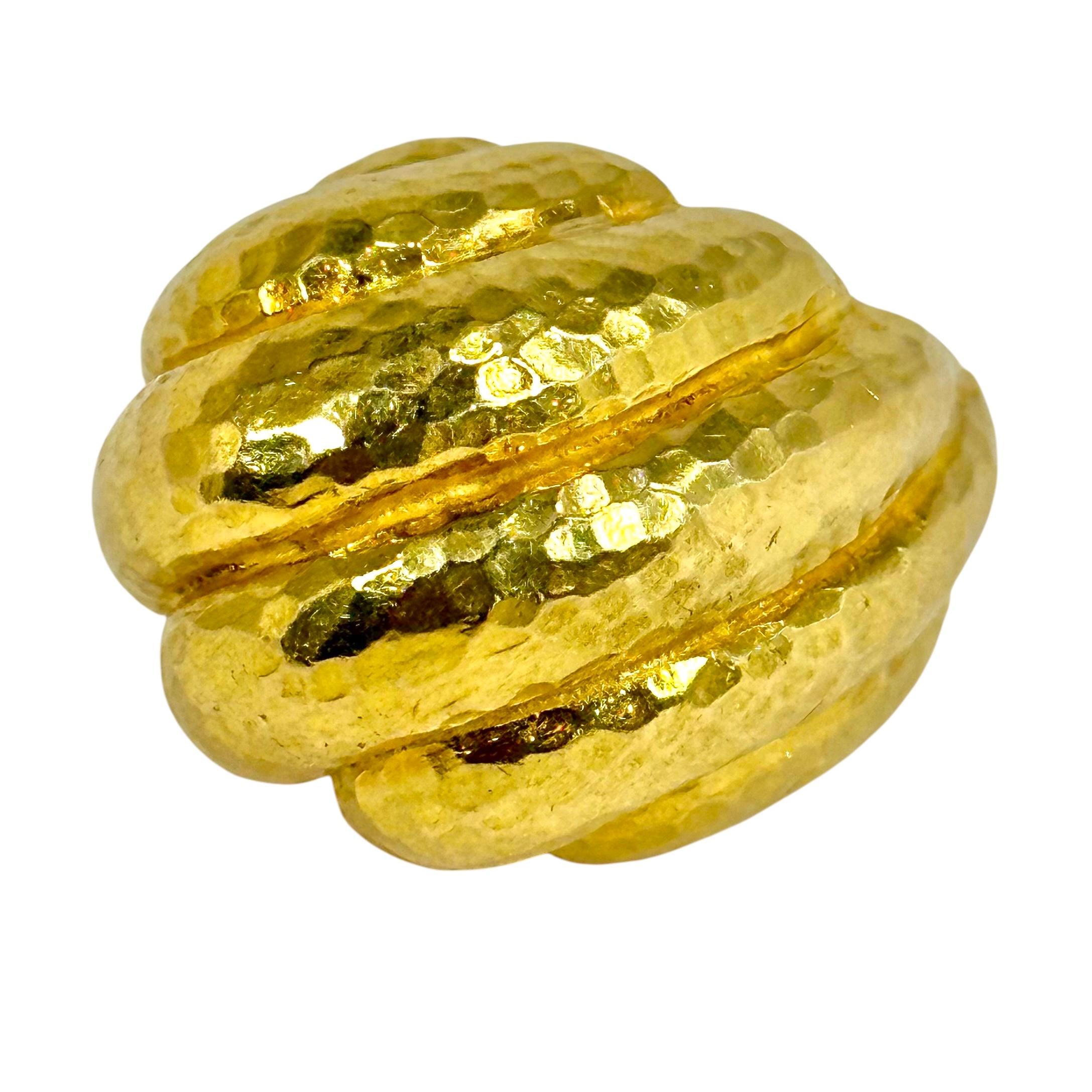 Big and Bold 18K Yellow Gold David Webb Bombe Dome Ring For Sale 1