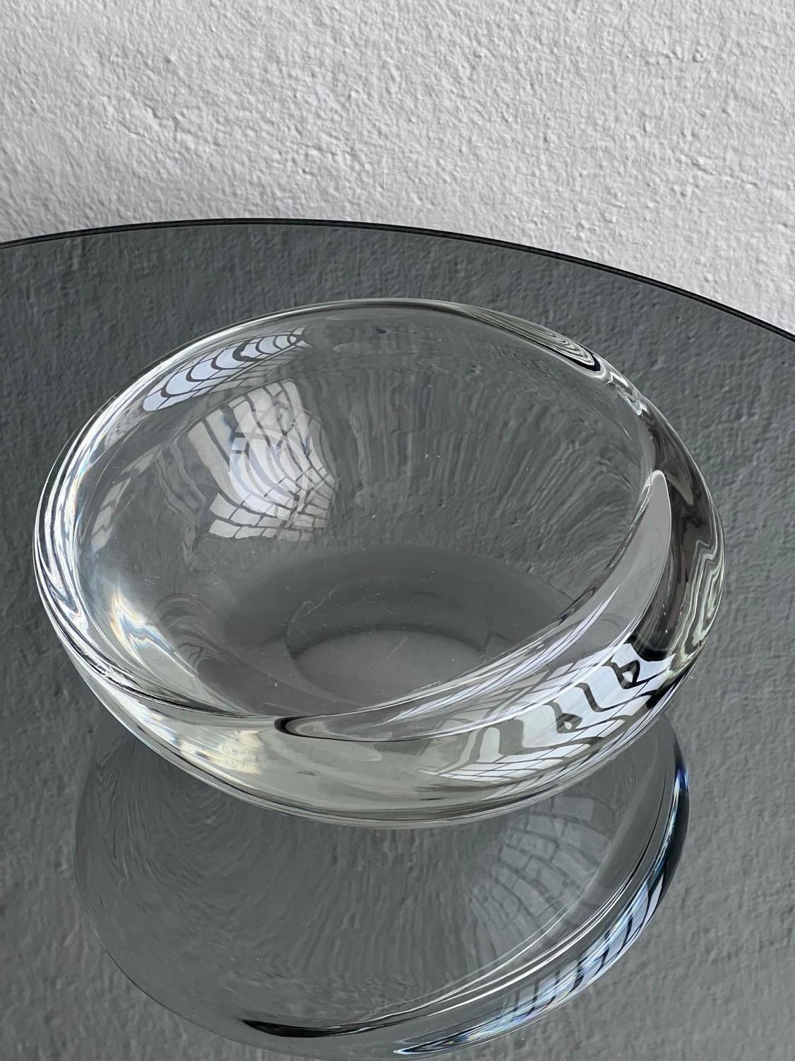 Glass Big and heavy Murano bowl by Alfredo Barbini, signed For Sale