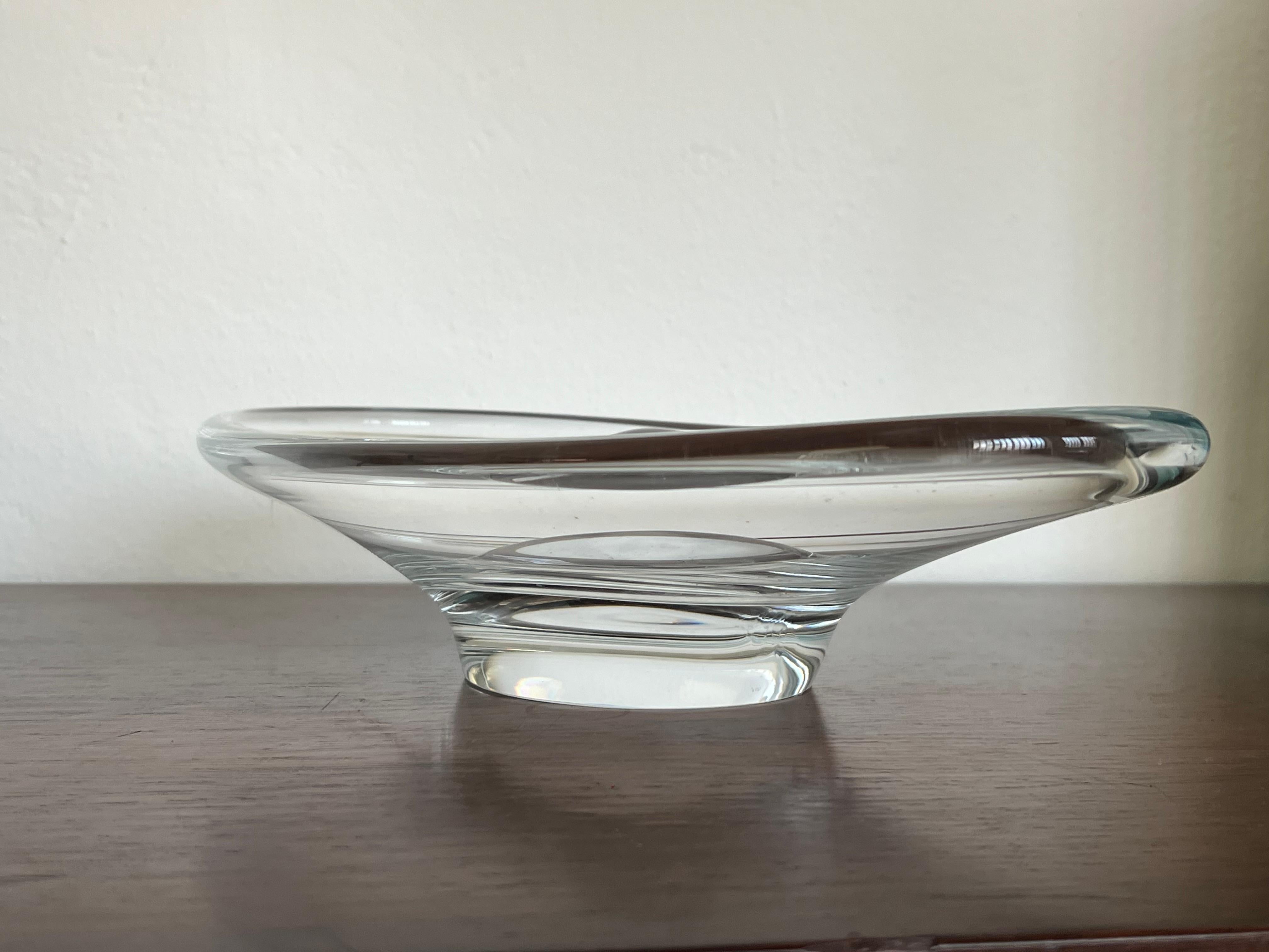 Große und schwere Murano-Schale, skulpturales Klarglas im Angebot 11