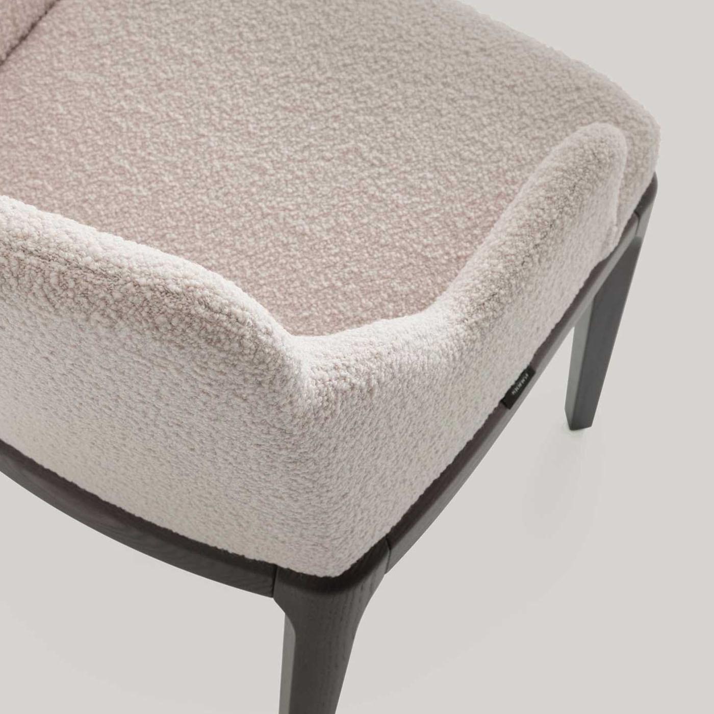 Poltrona Antigona rosa cipria di Morica Design In condizioni Nuovo in vendita a Milan, IT