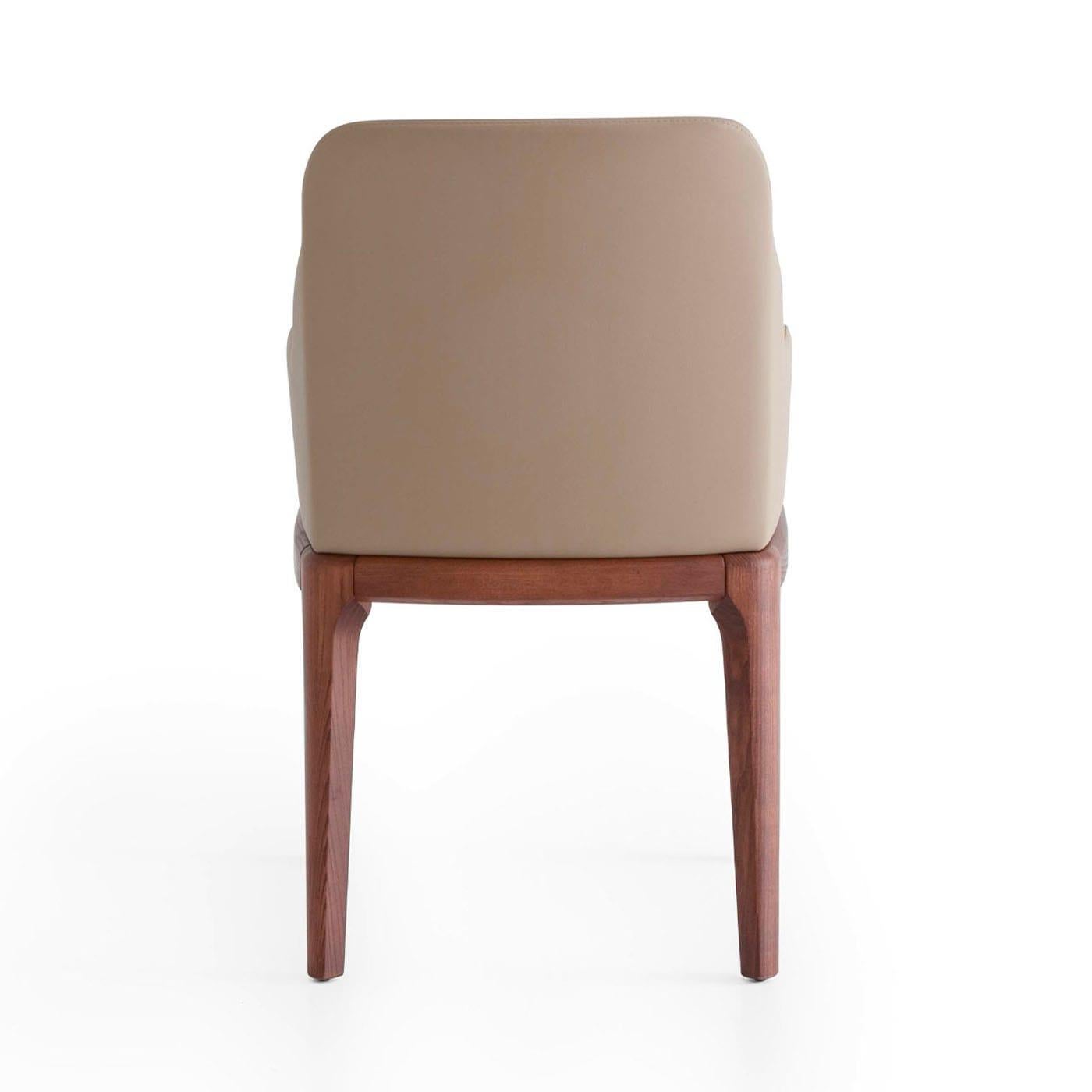 Big Antigona Taupe Leather Armchair In Distressed Condition For Sale In Milan, IT