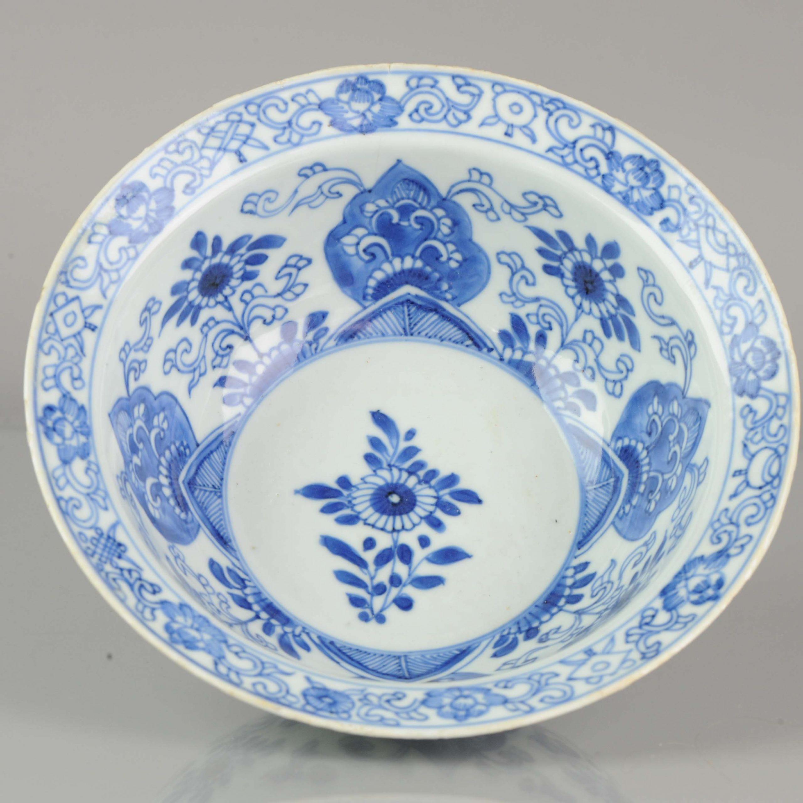 Big Antique Chinese Arabic Style Klapmuts Blue White China Dish 4