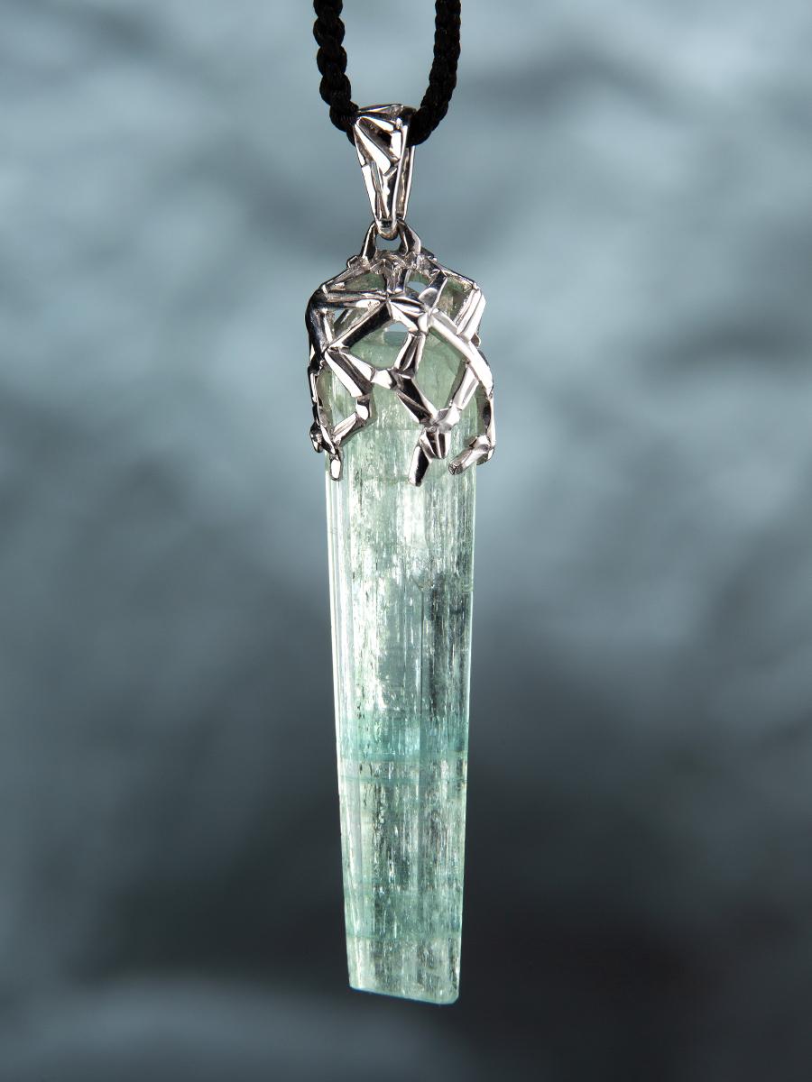 Big Aquamarine Crystal Silver Pendant Raw Uncut Blue Beryl Magic Necklace Unisex For Sale 7