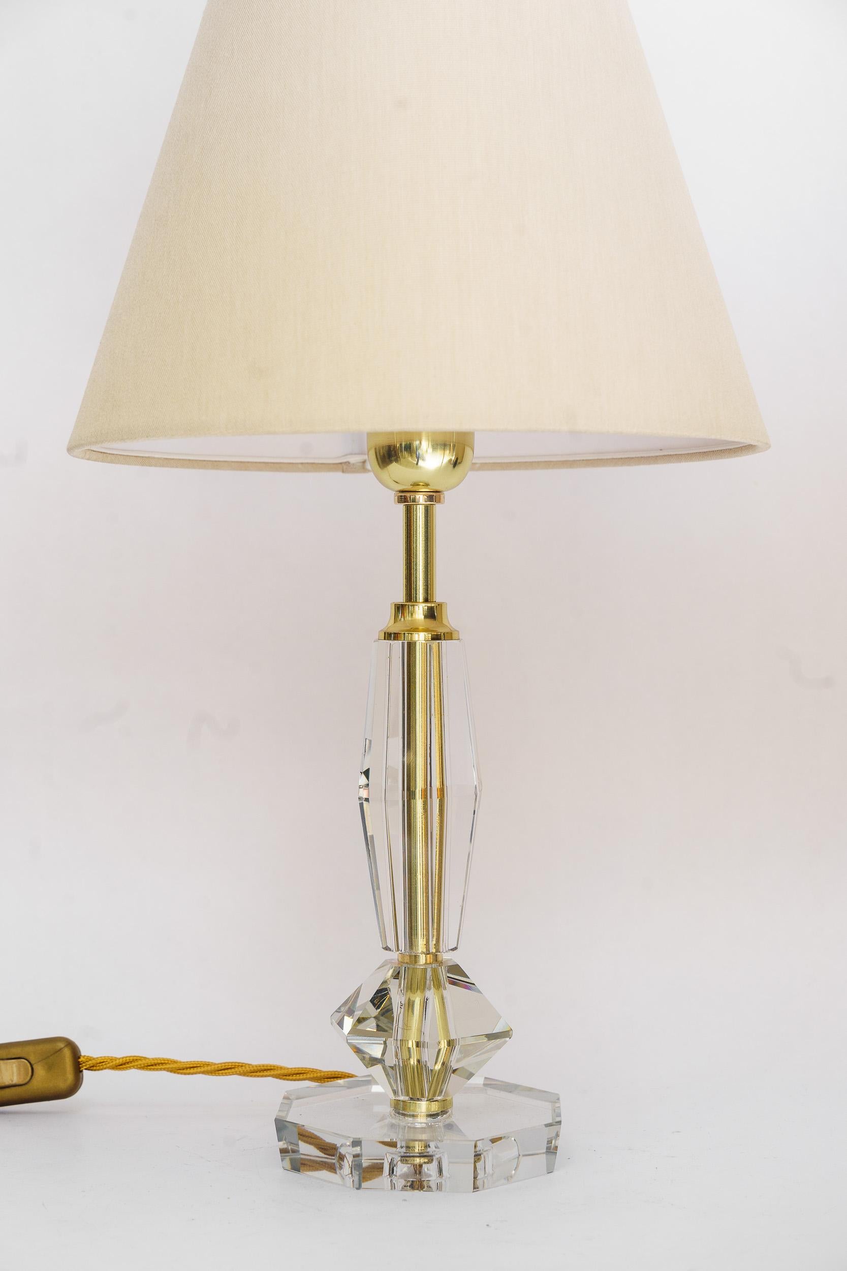 Big Art Deco bakalowits table lamp vienna around 1920s
Hight quality glass table lamp
The fabric shade is replaced ( new )