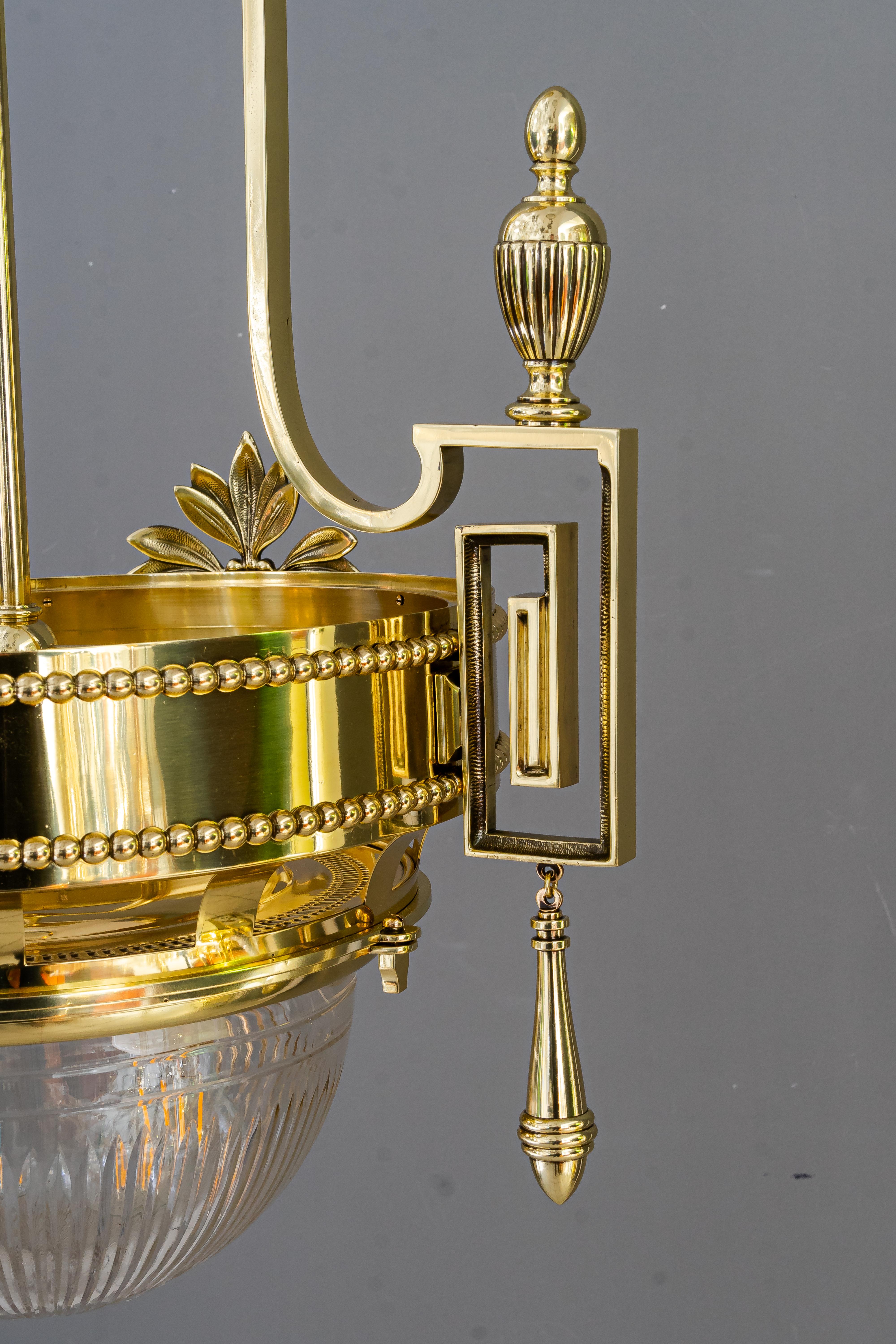 Autrichien Grand lustre Art Deco viennois vers 1920 en vente