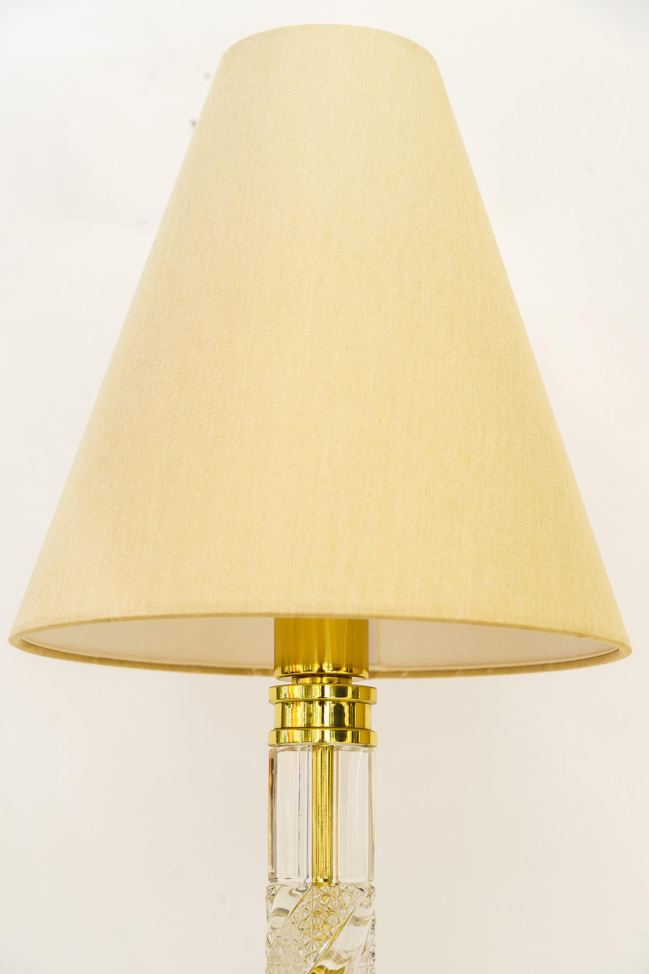 Große Art Deco Glasstab Tischlampe mit Stoffschirm Wien um 1920er Jahre (Messing) im Angebot