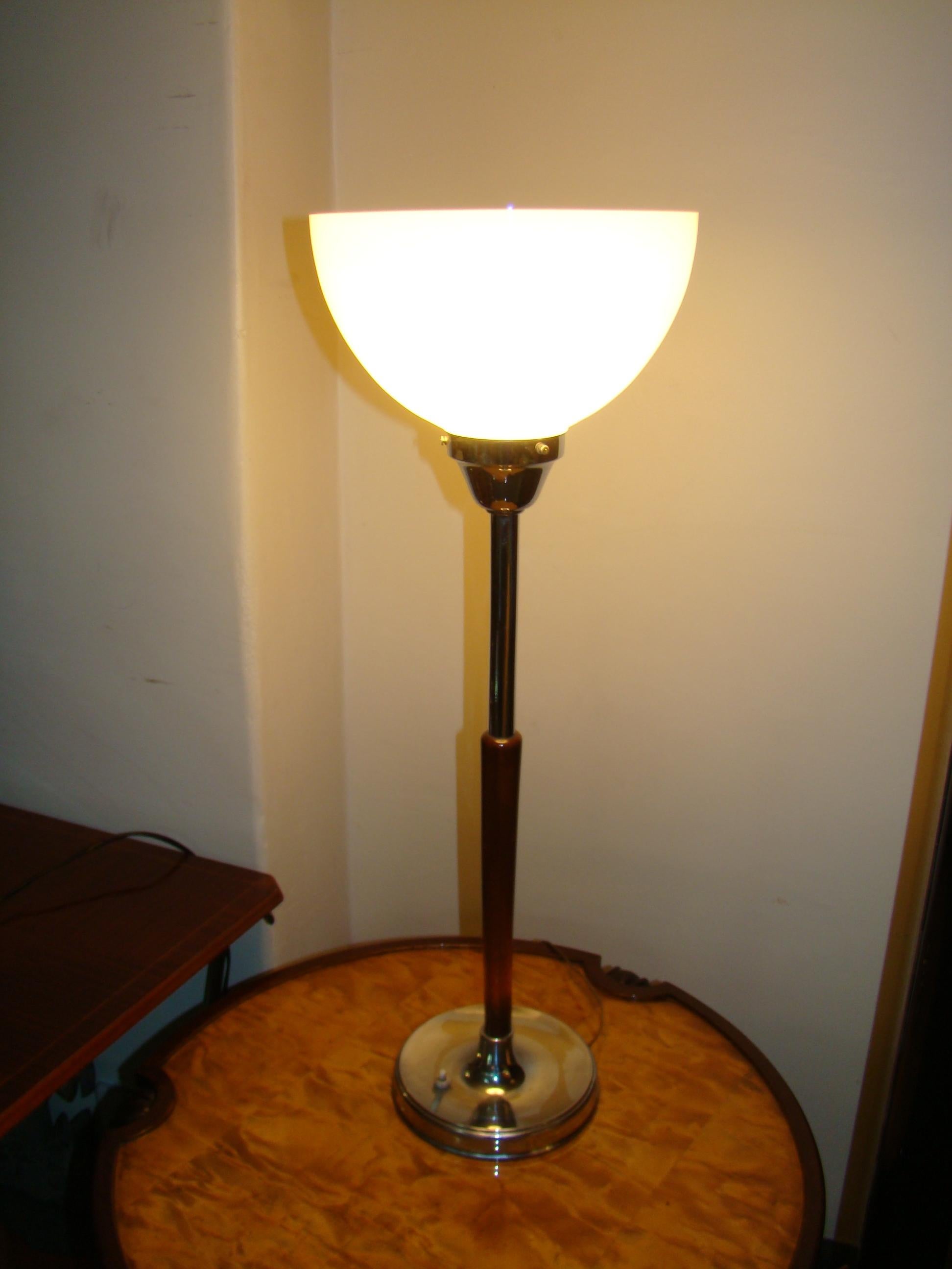 Big Art Deco Table Lamp, 1930, Material: Wood, Chromed Bronze and Opaline For Sale 3