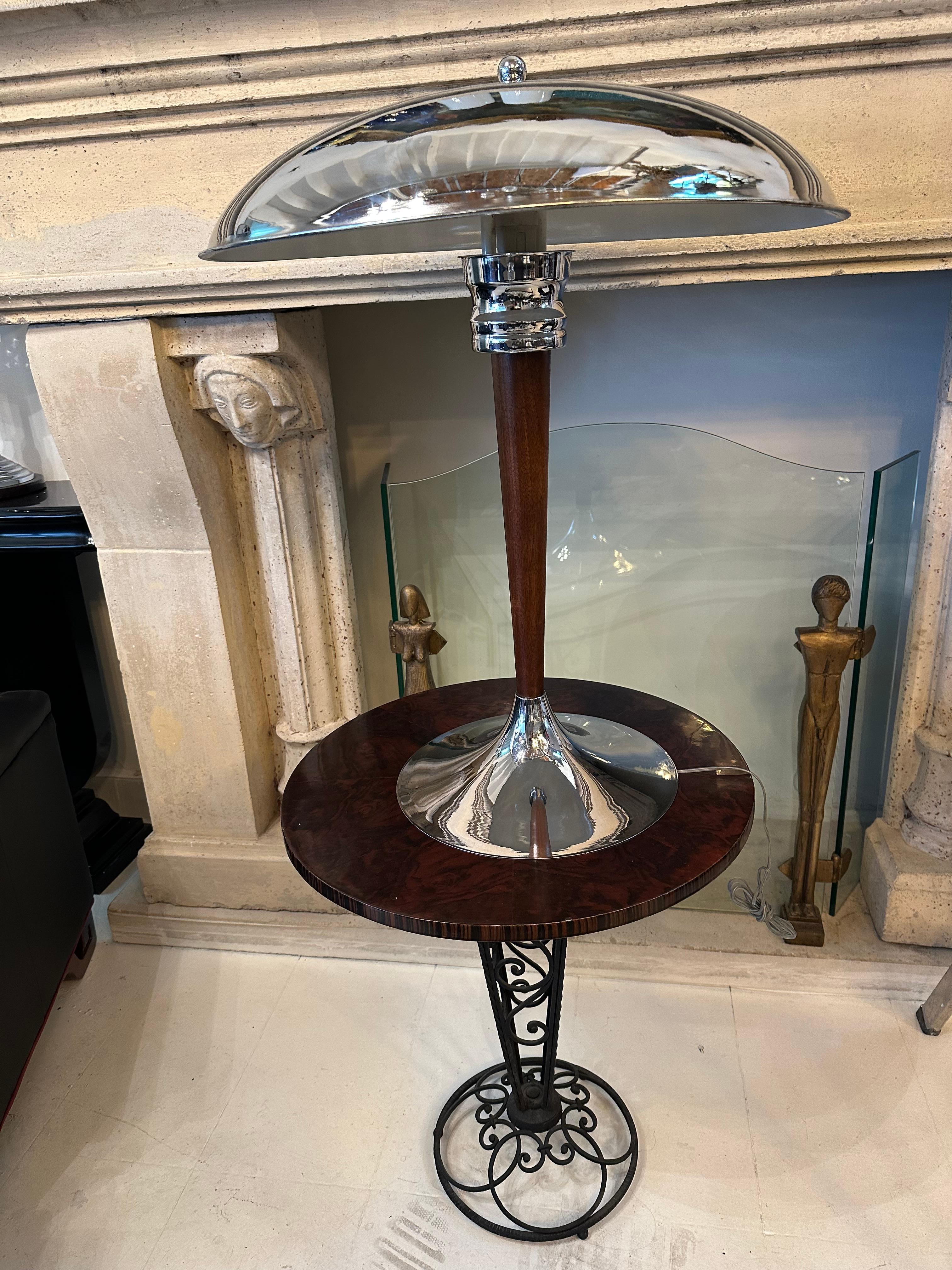 Big Art Deco table Lamp in chrome and wood, 1930 For Sale 3