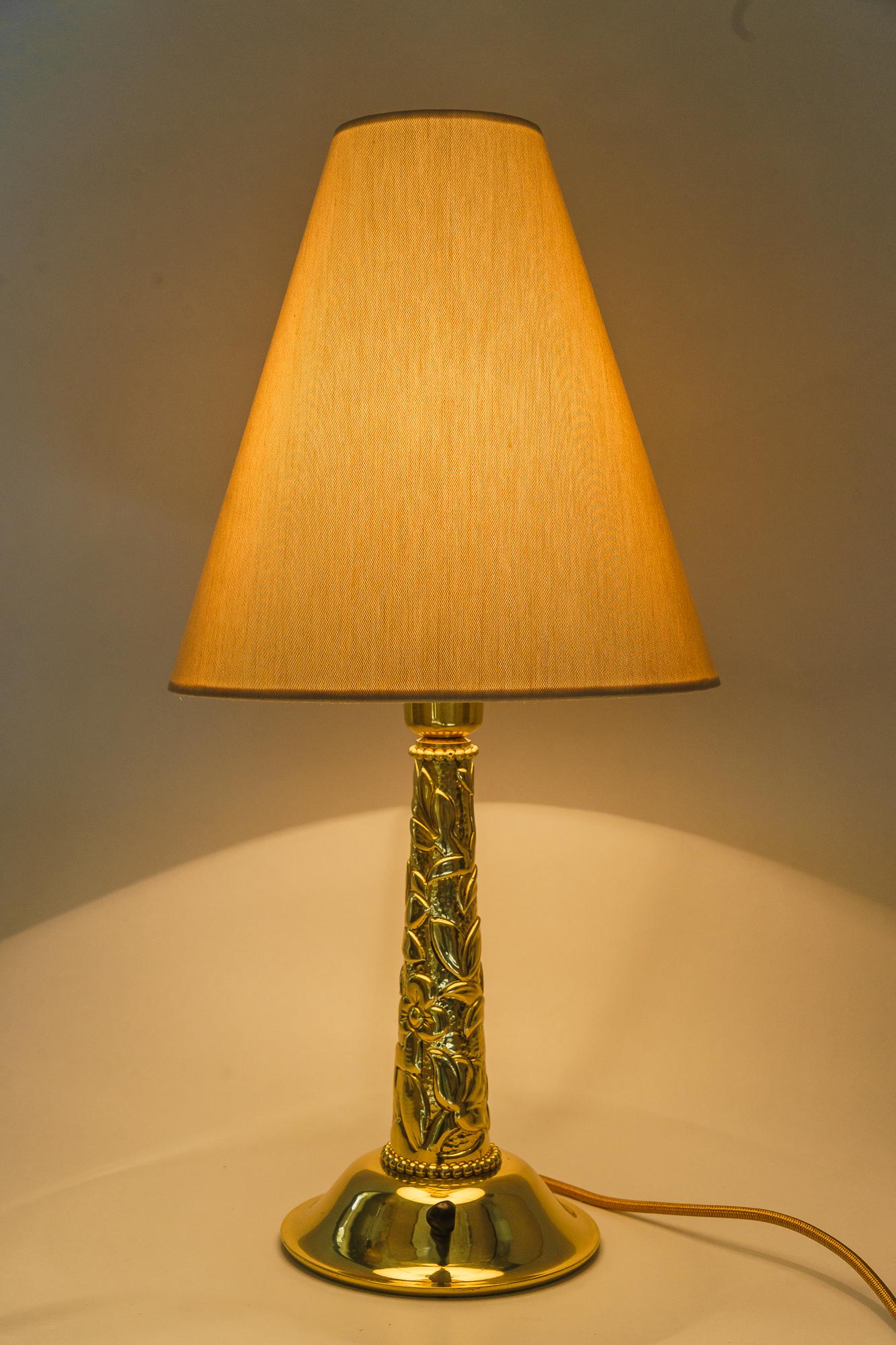 Grande lampe de bureau Art déco avec abat-jour en tissu vers les années 1920 en vente 2