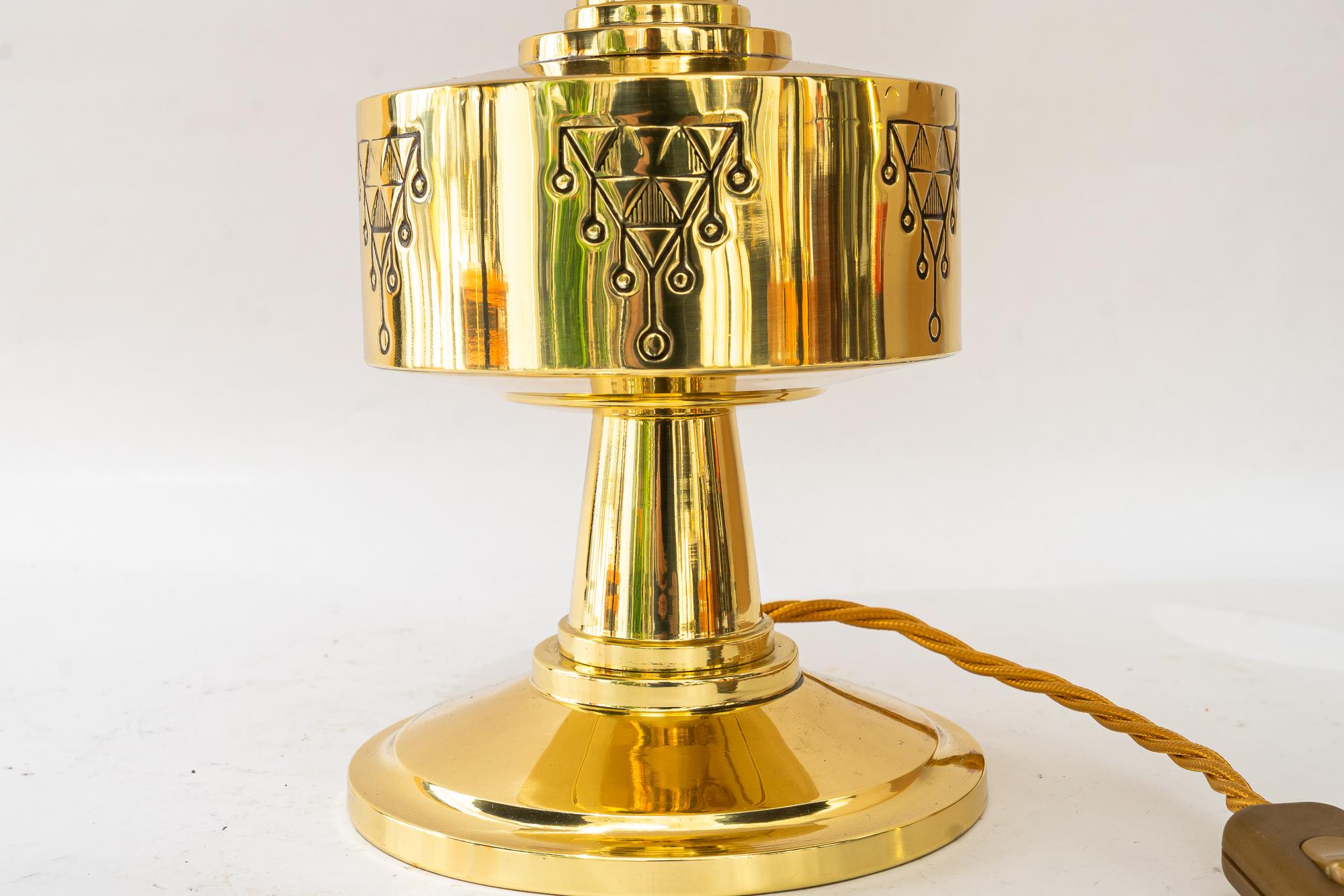 Bigli Art Deco Tischlampe mit Stoffschirm Wien um 1920 (Österreichisch) im Angebot
