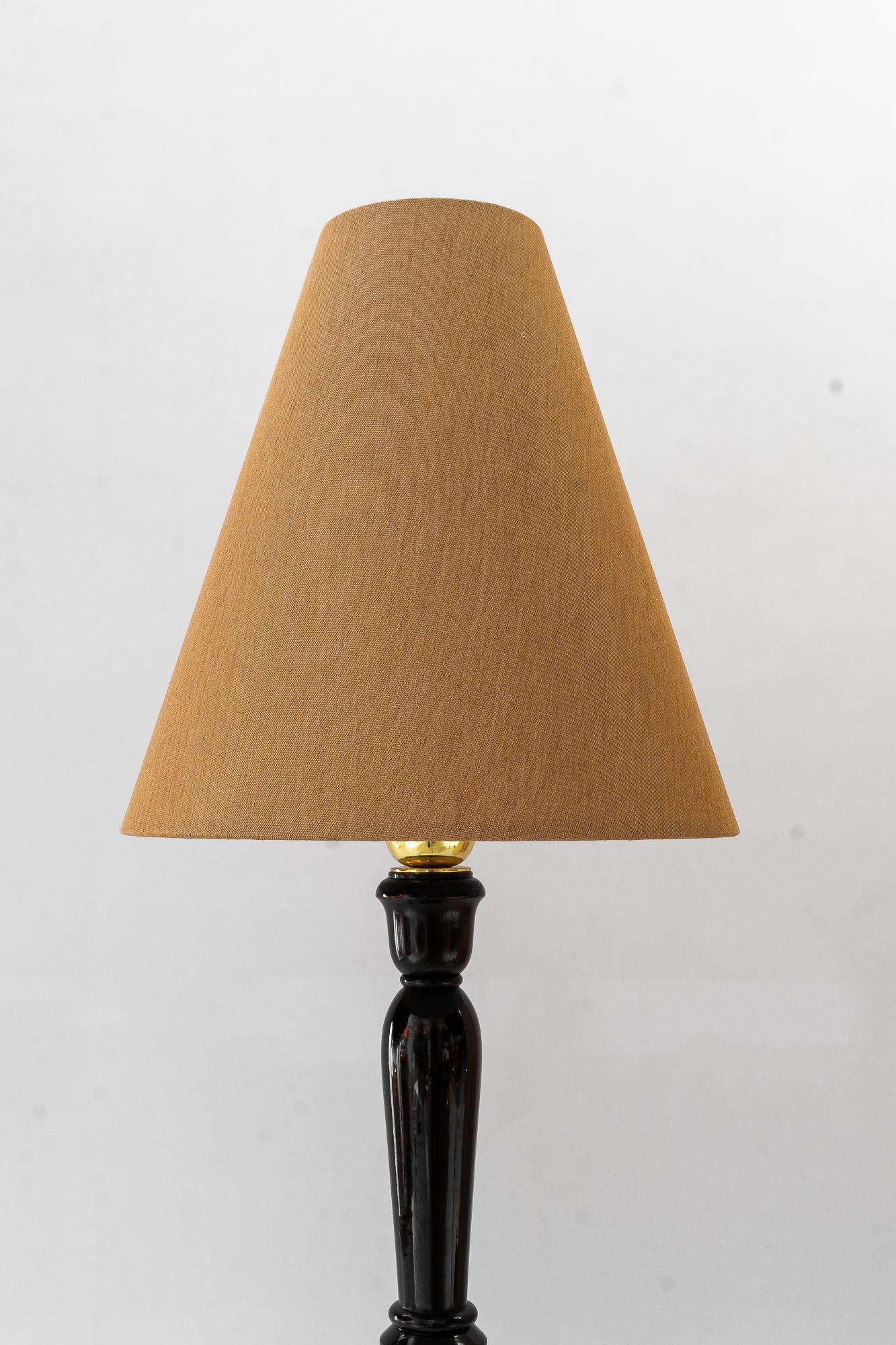 Bigli lampe de table Art Deco en bois avec abat-jour en tissu vienne vers 1920 en vente 2