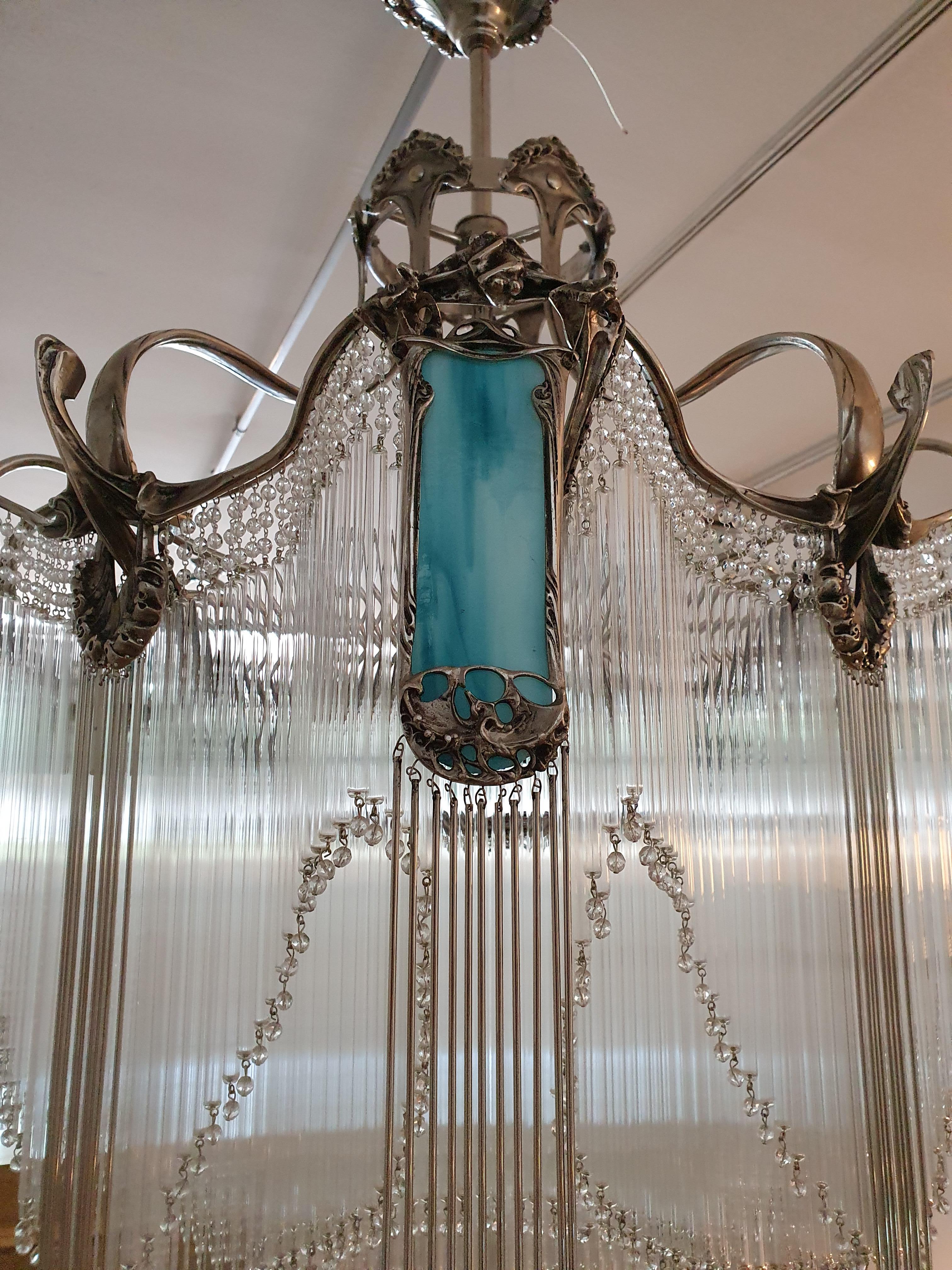 Grande lampadario Art Nouveau in bronzo Bigli (PEZZO UNICO) In condizioni Nuovo in vendita a Rebais, FR