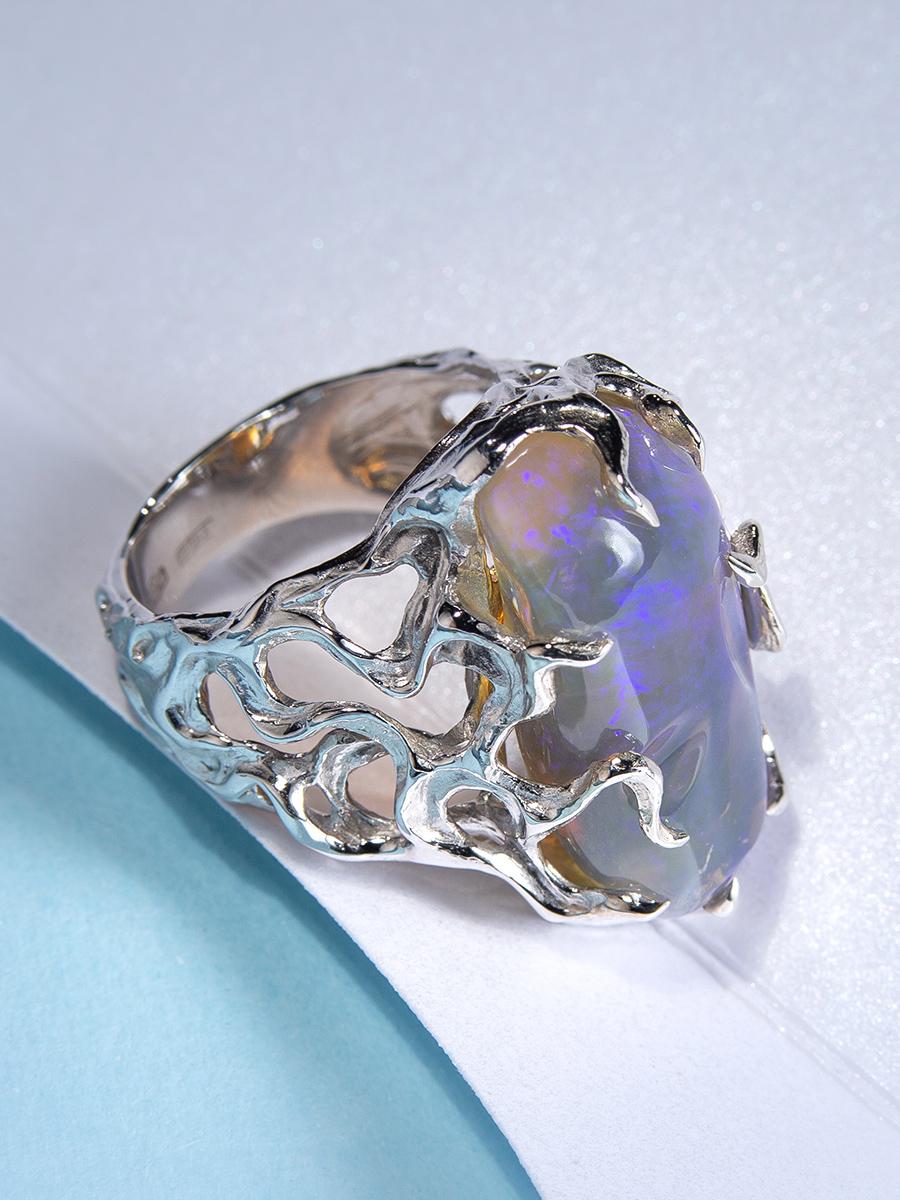 Women's or Men's Big Australian Neon Opal Silver Ring Medusa Gorgon Iridescent For Sale