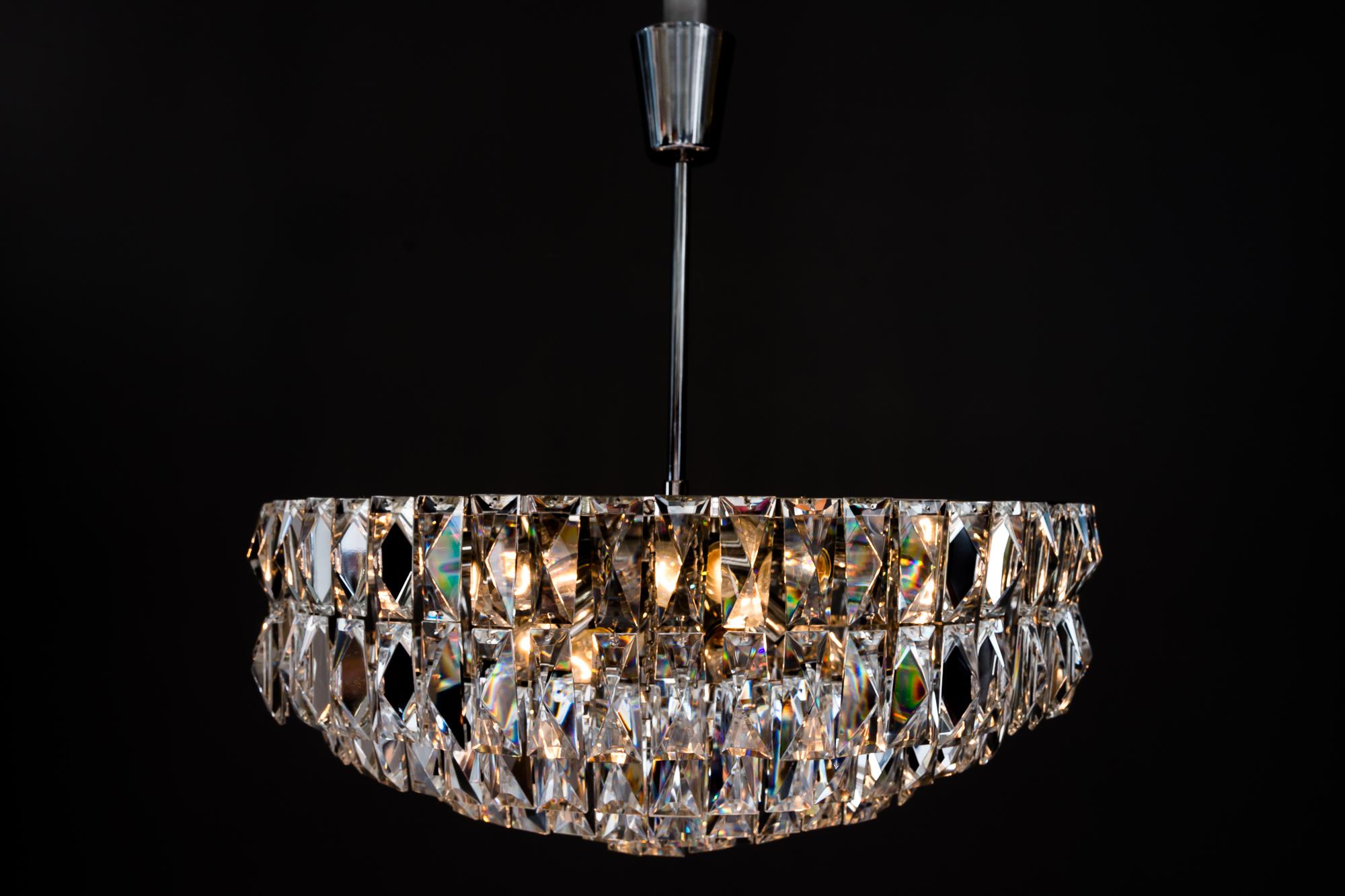 Big Bakalowits Crystal Chandelier, circa 1960s For Sale 3