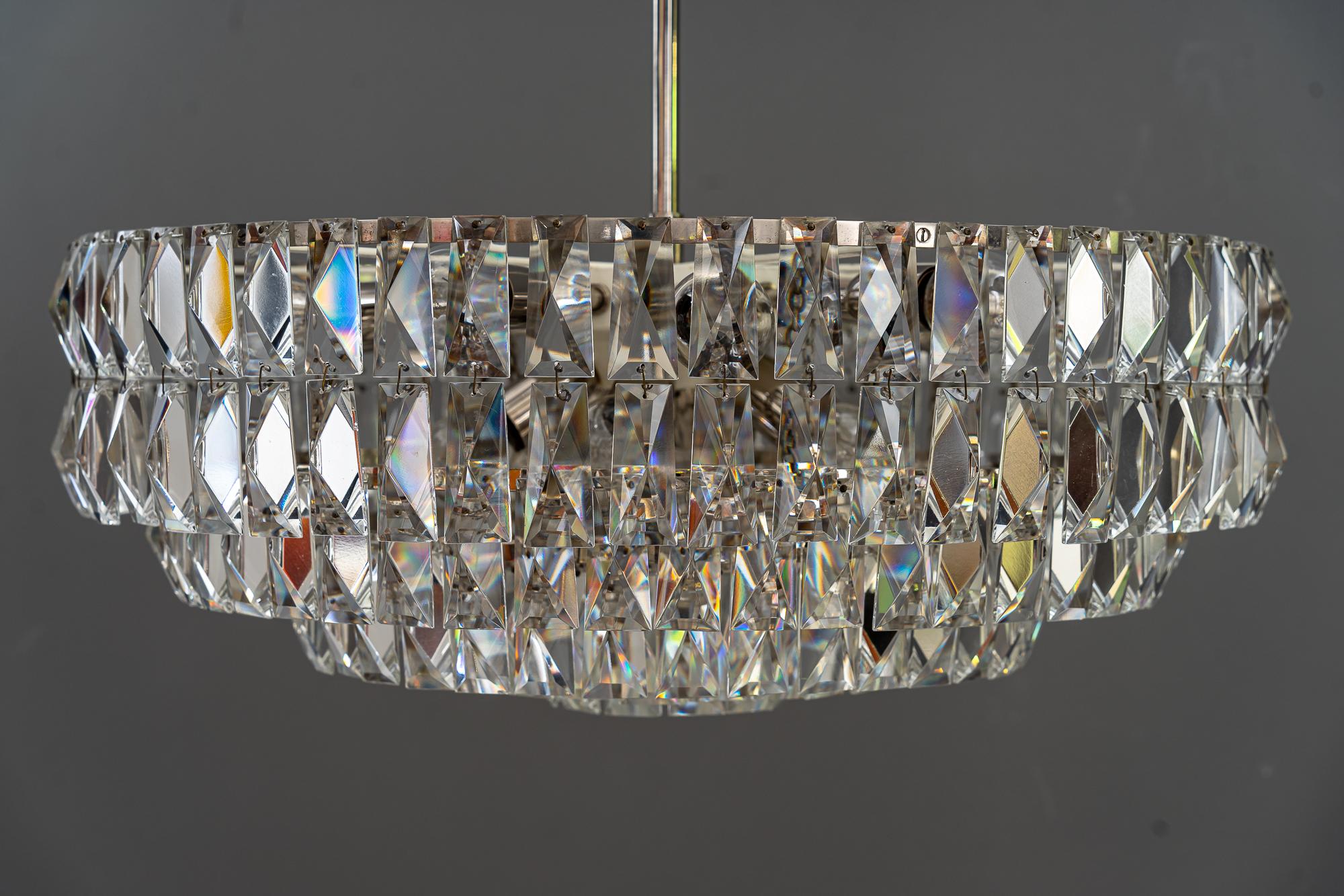 Big Bakalowits crystal chandelier Vienna around 1950s
Original condition.
 