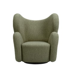 Sessel ''Big Big Chair'' von Norr11, Barnum Bouclé, Grün