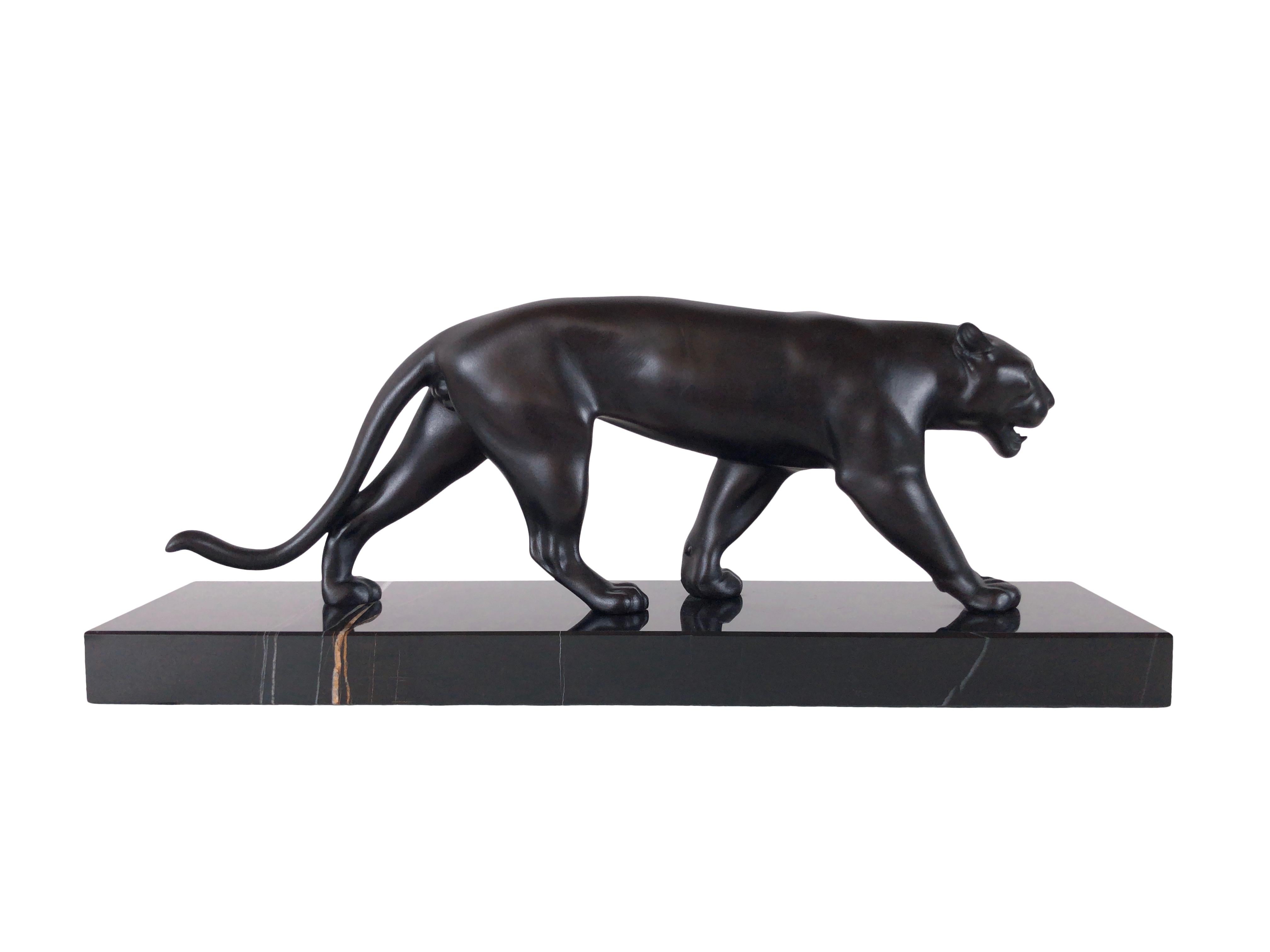 Patinato Big Black Patinated Art Deco Panther Sculpture Baghera Original Max Le Verrier in vendita