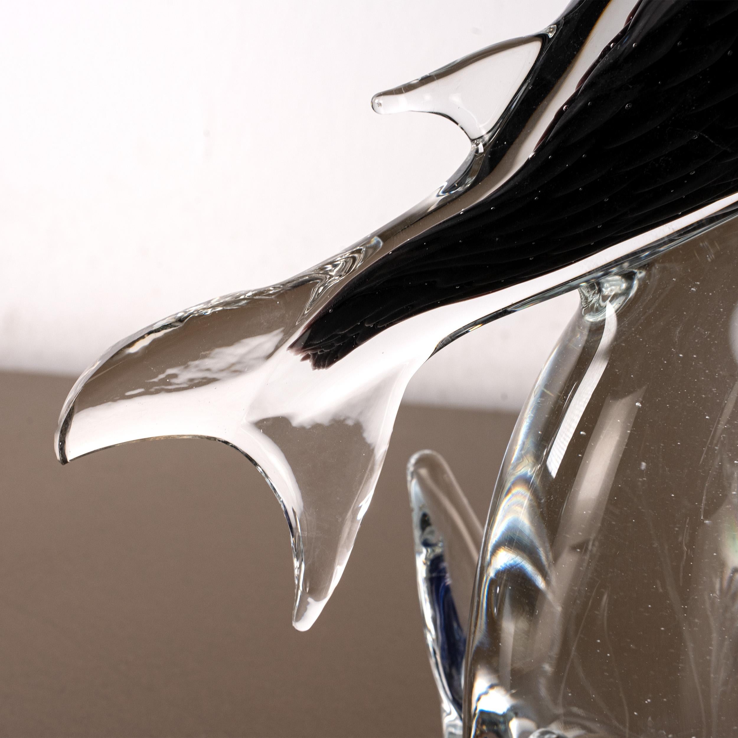 Italiano Grande squalo nero Scultura artistica in vetro di Murano Vintage made in Italy in stock in vendita