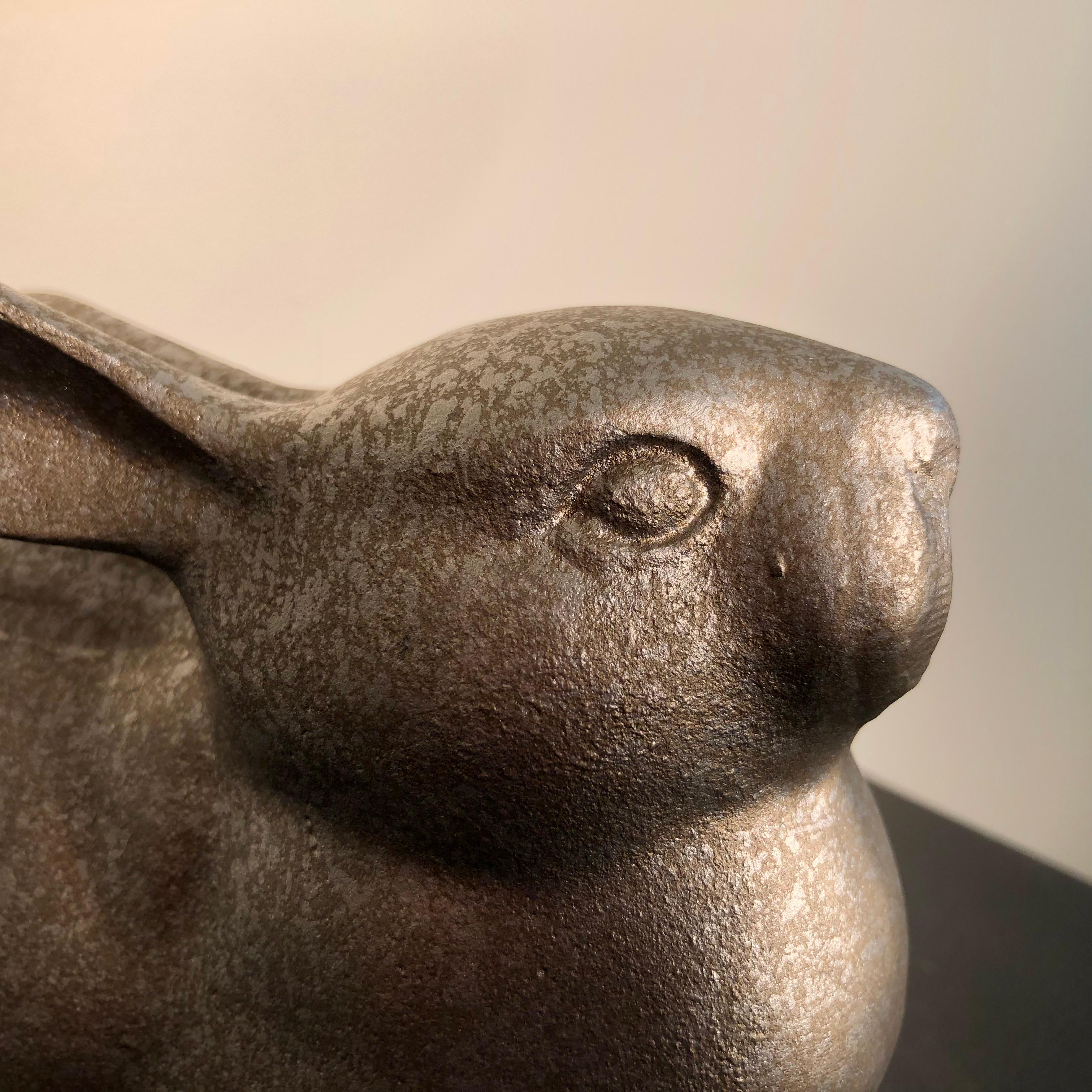 Big Bold Alert Rabbit from Japan, Handsome and Finely Sculpted In Good Condition In South Burlington, VT