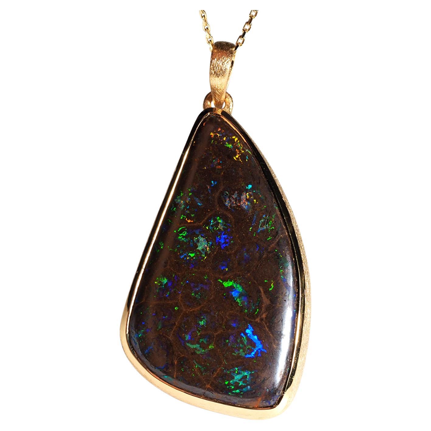 Big Boulder Koroit Opal Collana in argento Opale naturale Ciondolo placcato oro