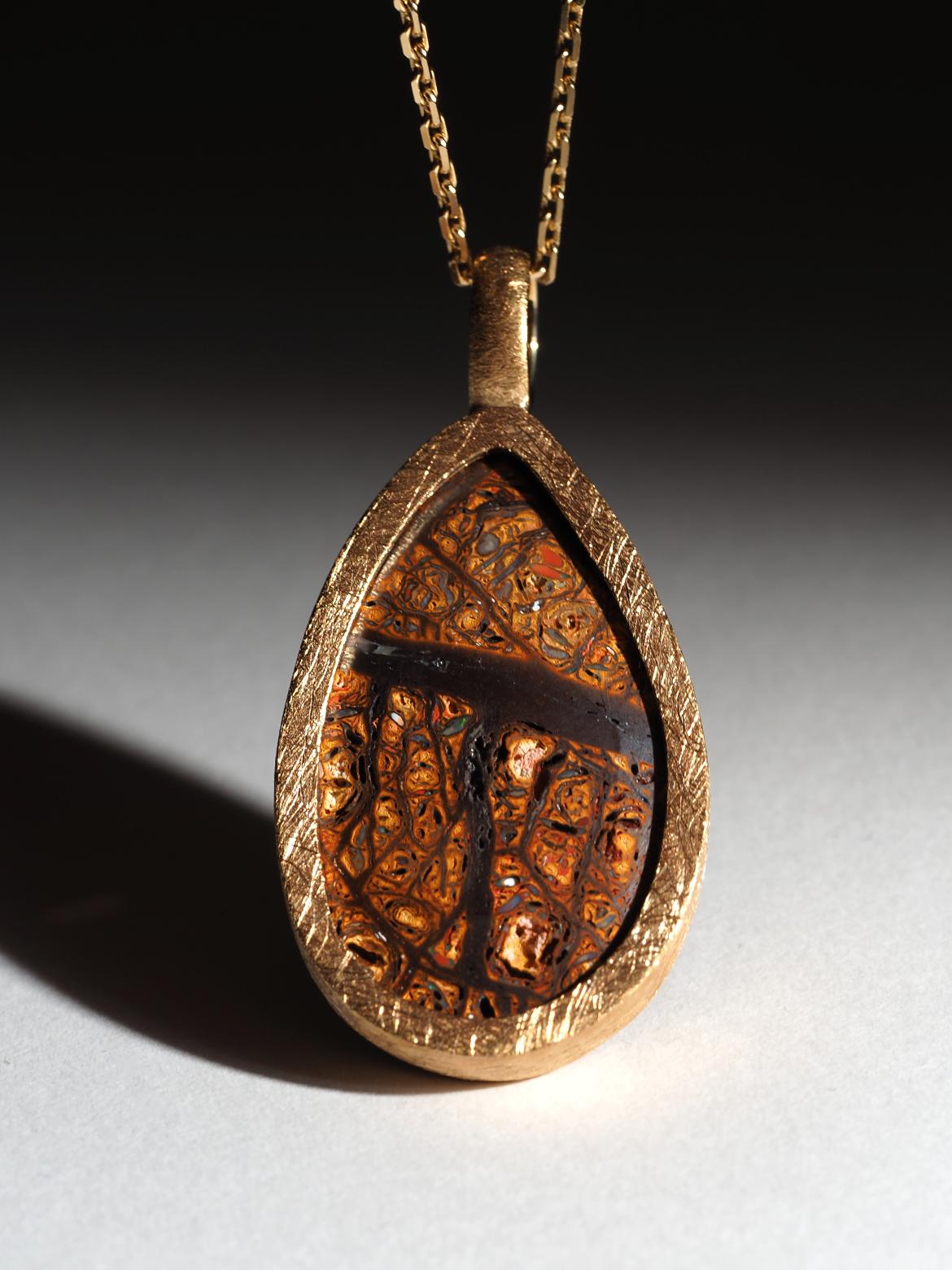 da uomo o donna Big Boulder Koroit Opal Ciondolo in argento Collana in opale australiano placcato oro in vendita