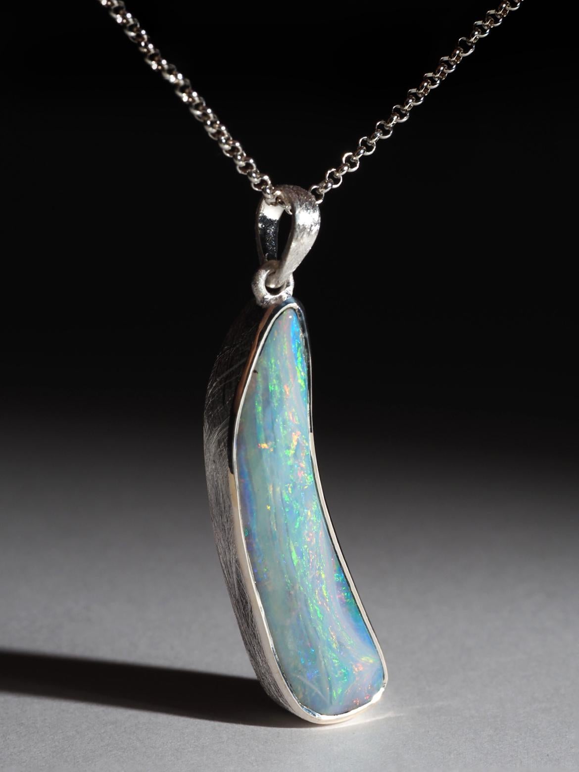Big Boulder Opal Silber Anhänger Geschenk für Freund Vater Geburtstag natürlichen Edelstein (Cabochon) im Angebot