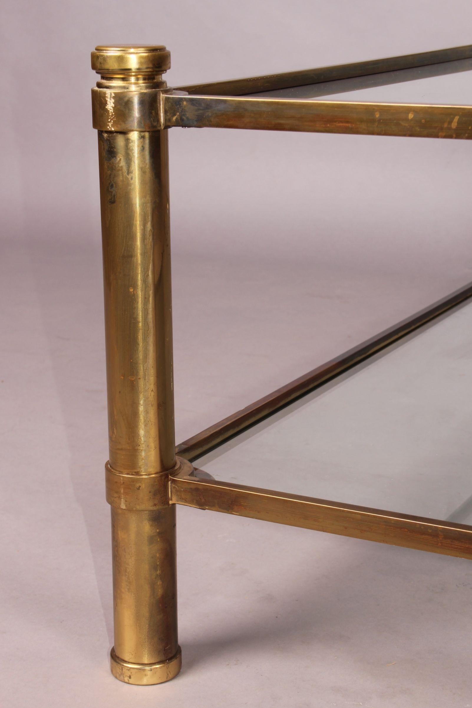 Big brass coffee table, the angles of the bottom glass are slightly broken.