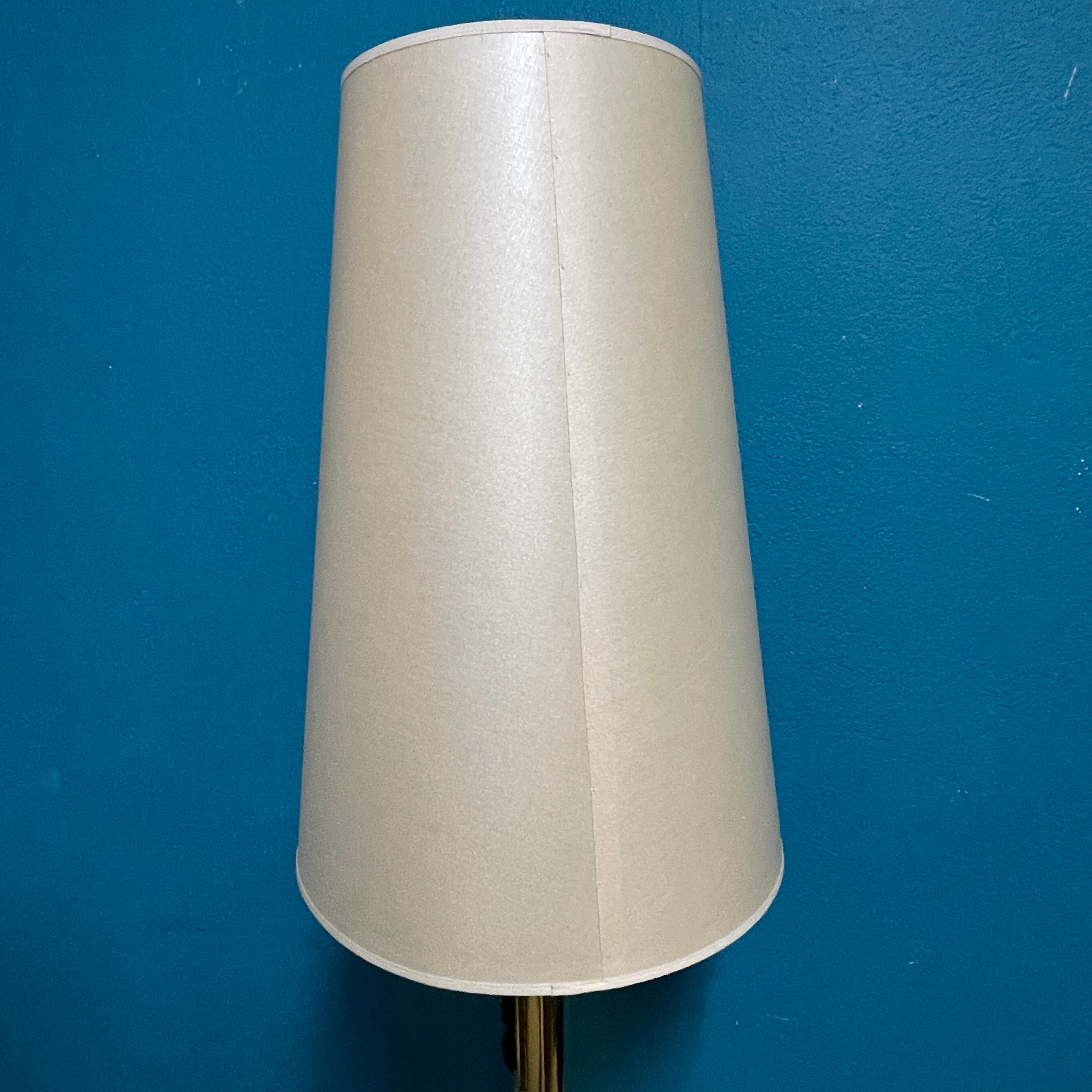 Brass Big brass floor lamp from 1960s. H.K Aro & Knit. Made in Finland For Sale