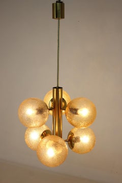 Grand lustre/pendentif en laiton de style Spoutnik du milieu du siècle dernier, Kaiser, années 1970