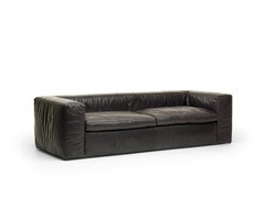 Sofá italiano moderno del siglo XXI tapizado en piel