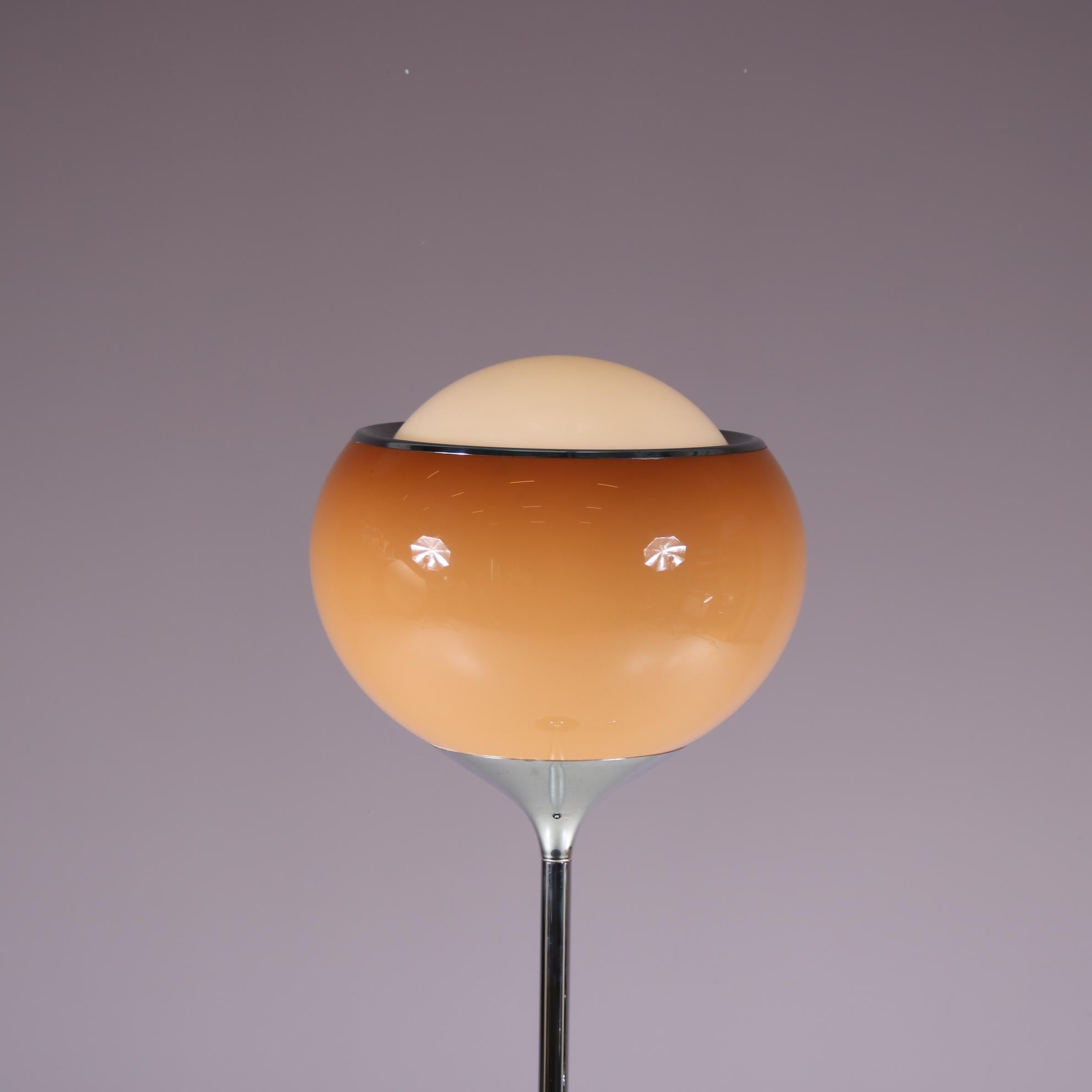italien Lampe Big Bud de Harvey Guzzini & Studio 6G pour Guzzini, Italie 1960