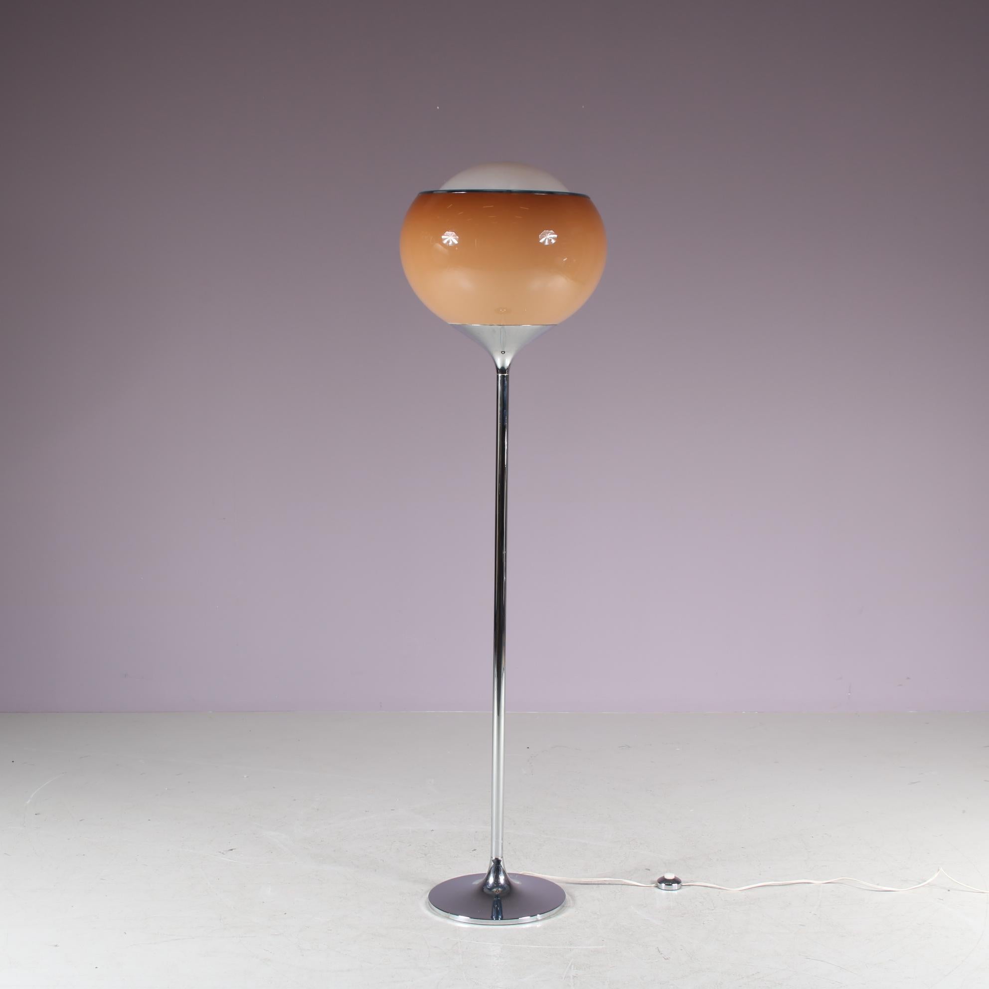 Milieu du XXe siècle Lampe Big Bud de Harvey Guzzini & Studio 6G pour Guzzini, Italie 1960