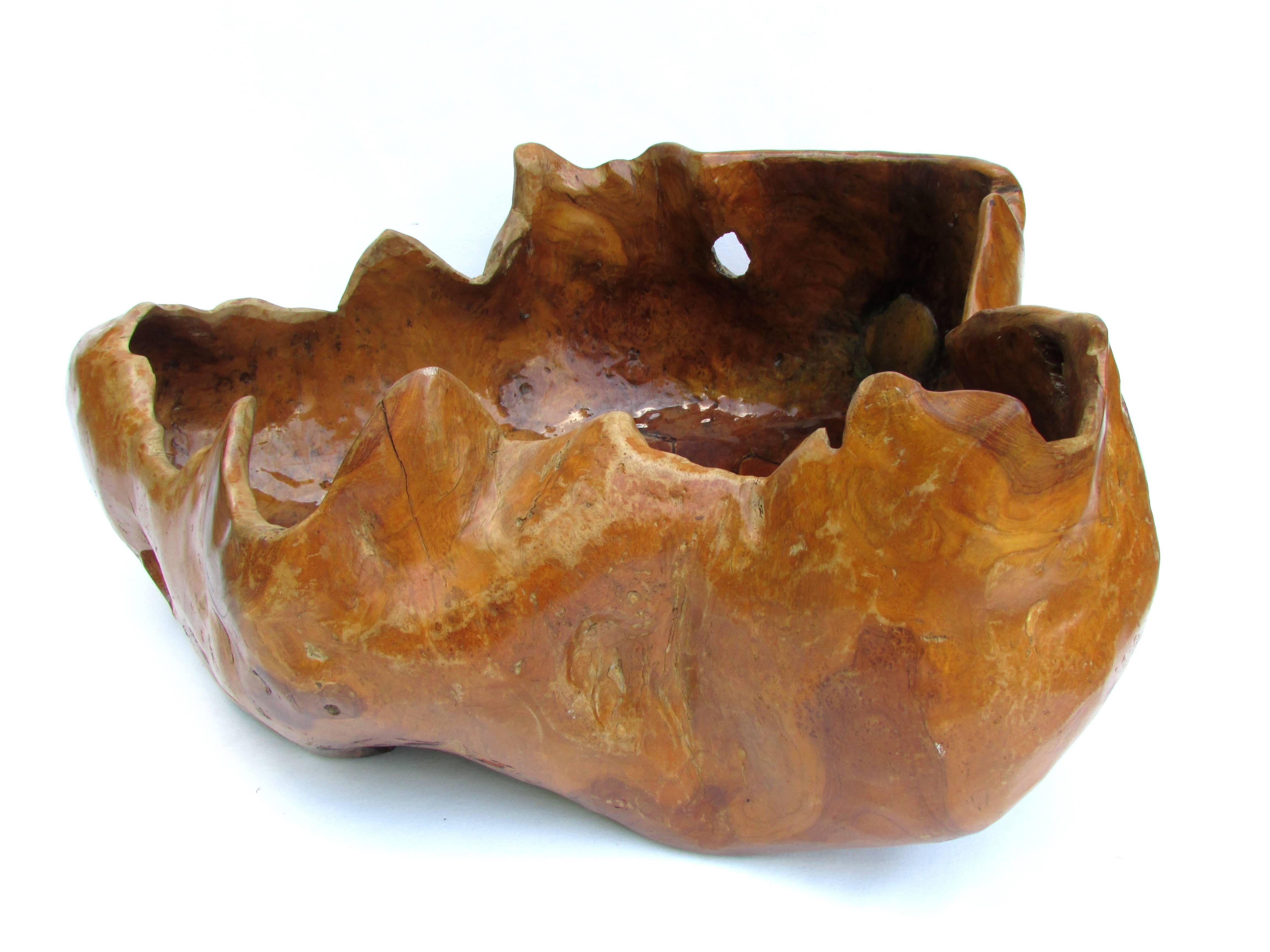 Big Burl Wood Bowl In Distressed Condition For Sale In High Point, NC