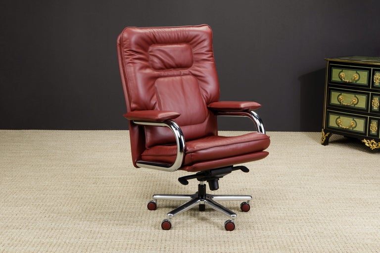 'Big' by Guido Faleschini for i4Mariani Leather Executive Desk Chair, Italy, New In New Condition For Sale In Los Angeles, CA