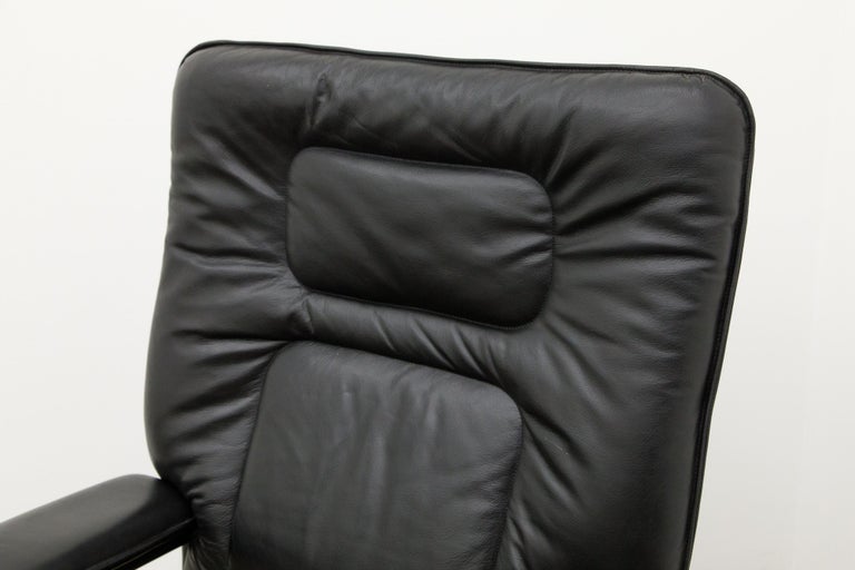 Steel 'Big' by Guido Faleschini for Mariani Executive Leather Desk Chair 1980s, Signed For Sale