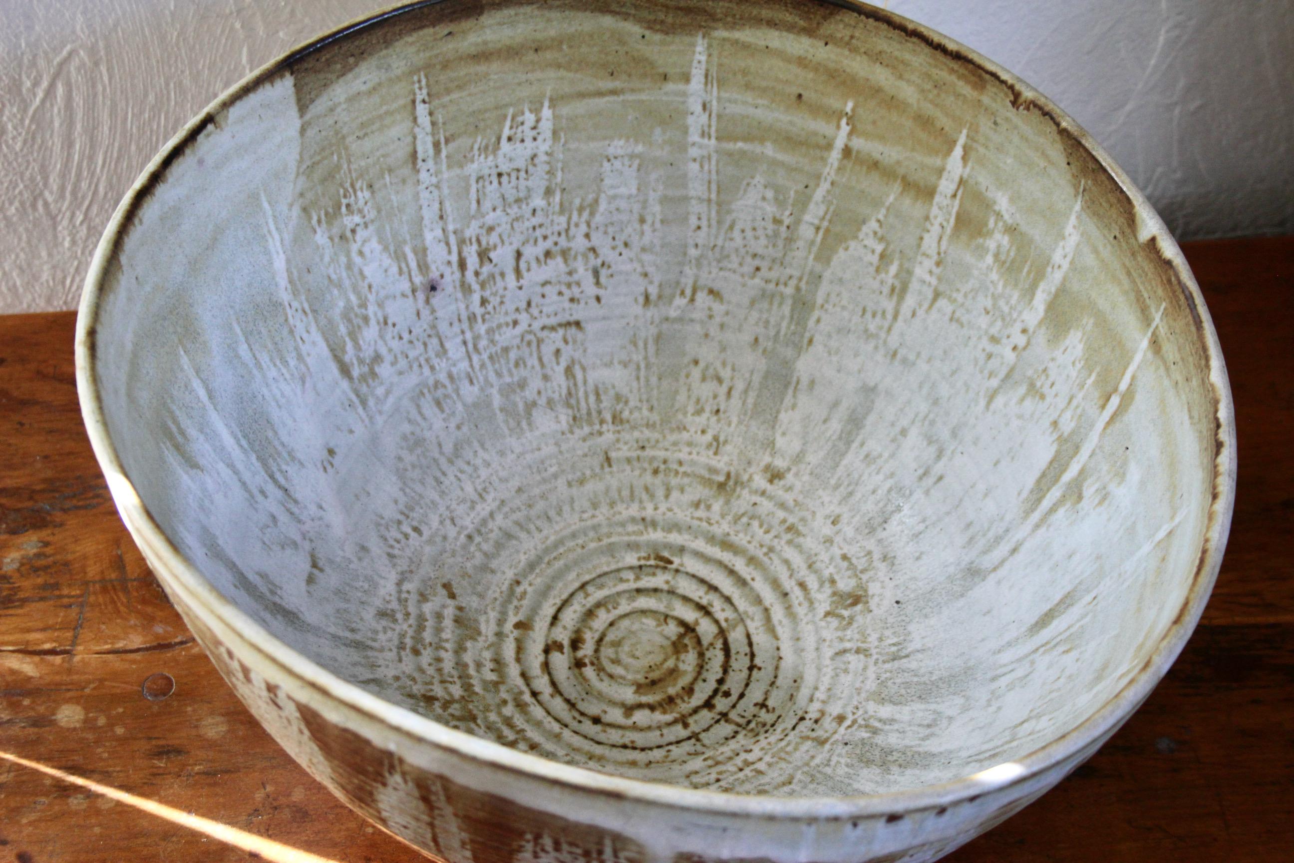 Cuenco decorativo grande de cerámica en venta 4