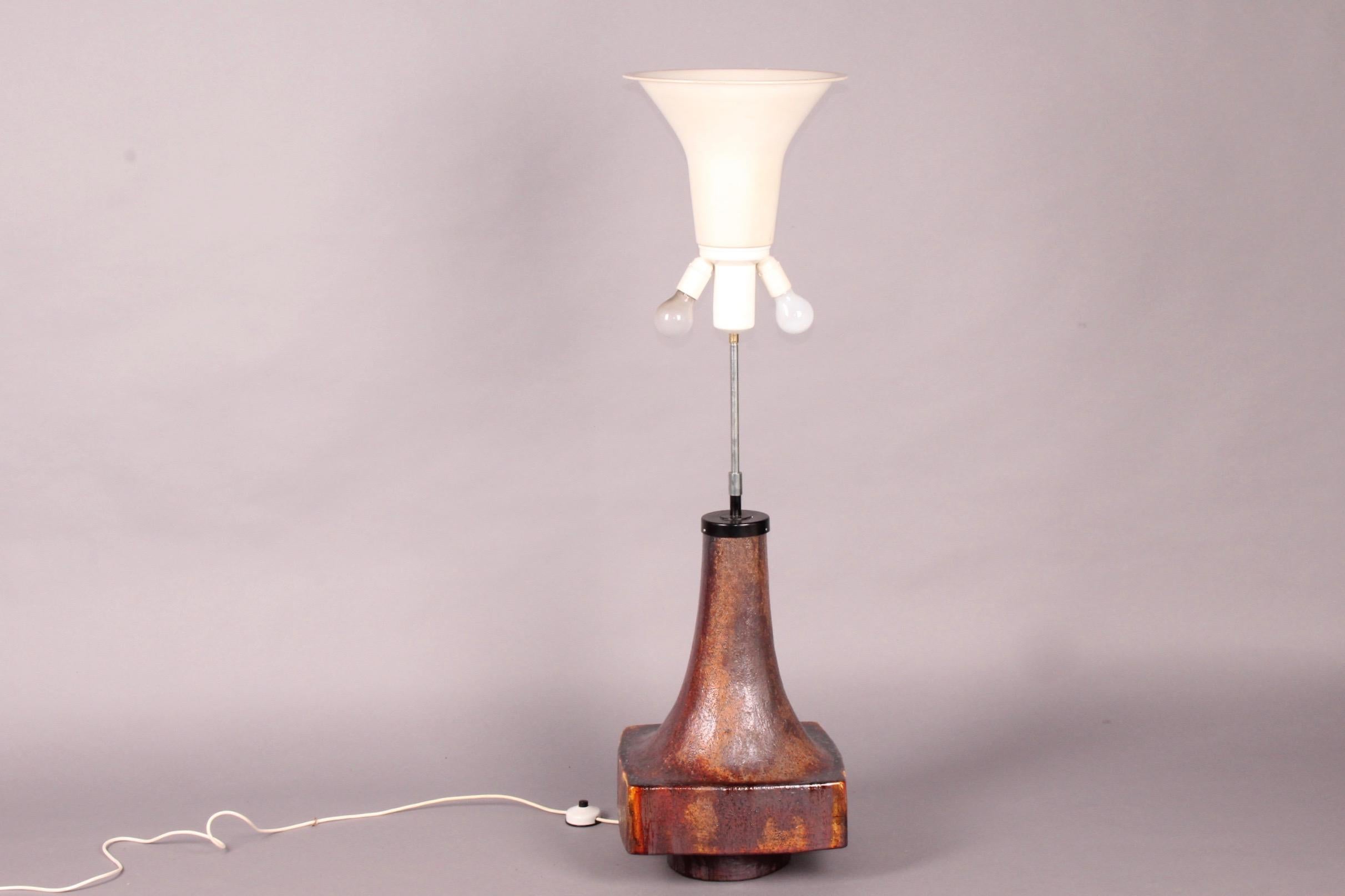 Big Ceramic Table Lamp 2
