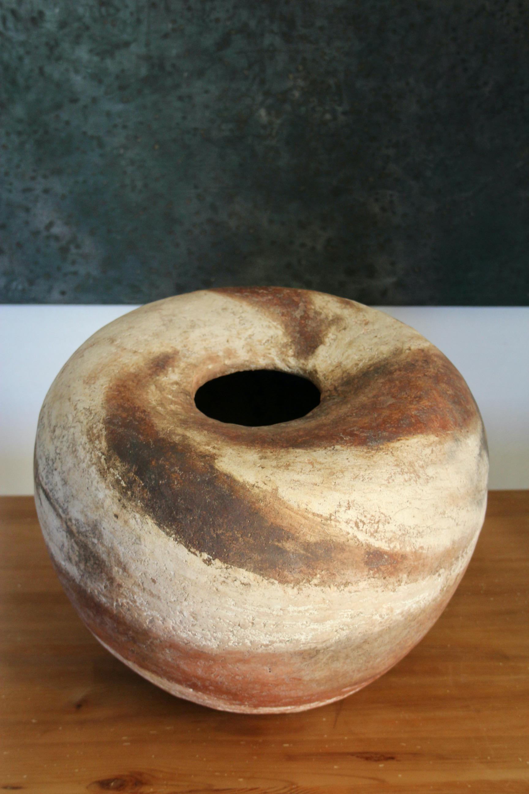 Vaso grande in ceramica in vendita 4