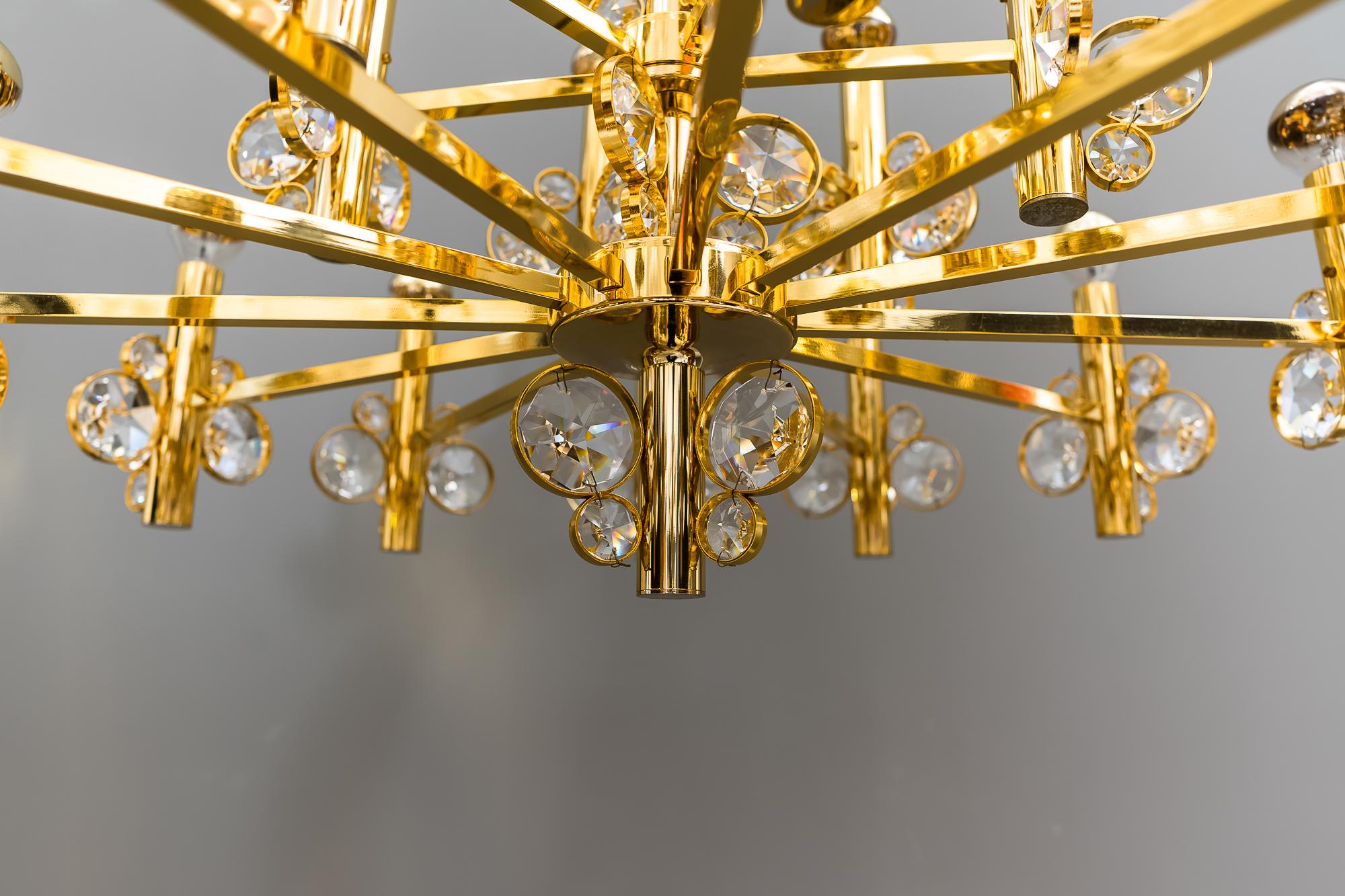 Mid-20th Century Big Chandelier in the Style of Palwa, Vienna, 1960s