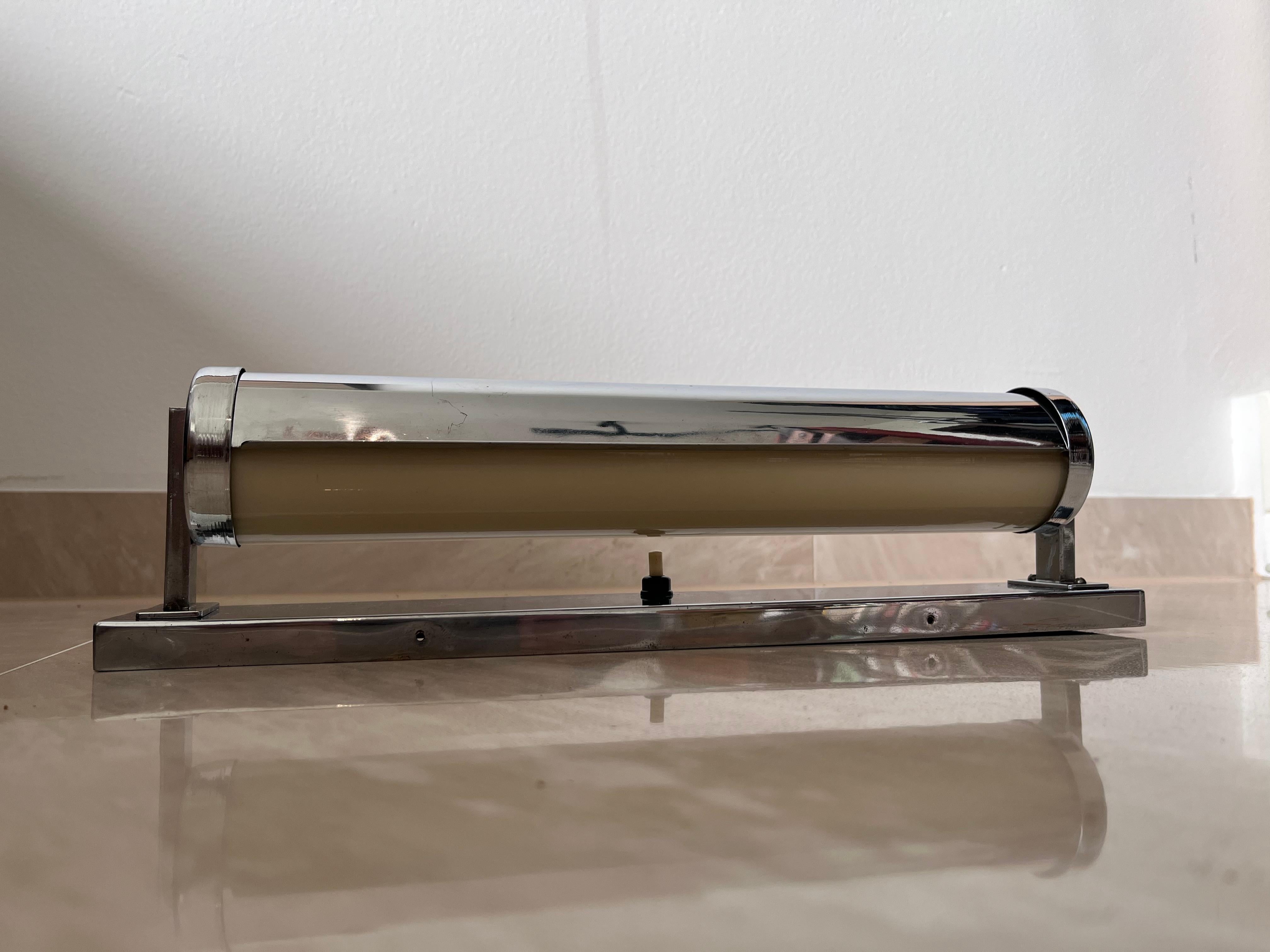 Grande lampe murale Bauhaus/fonctionnelle chromée avec abat-jour, années 1930 en vente 4