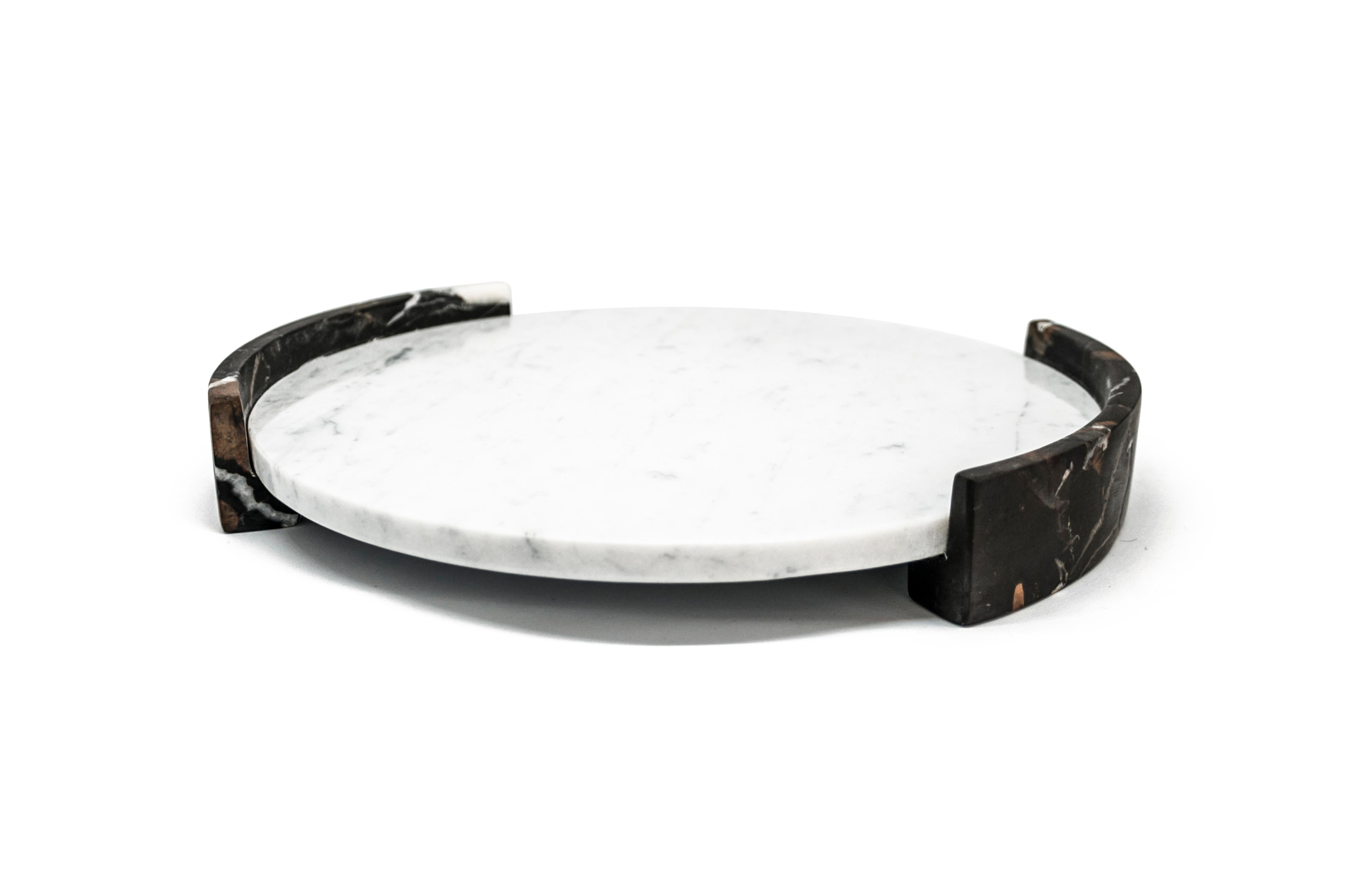 Italian Handmade Big Circular Triptych Tray in White Carrara and Black Marquina Marble For Sale