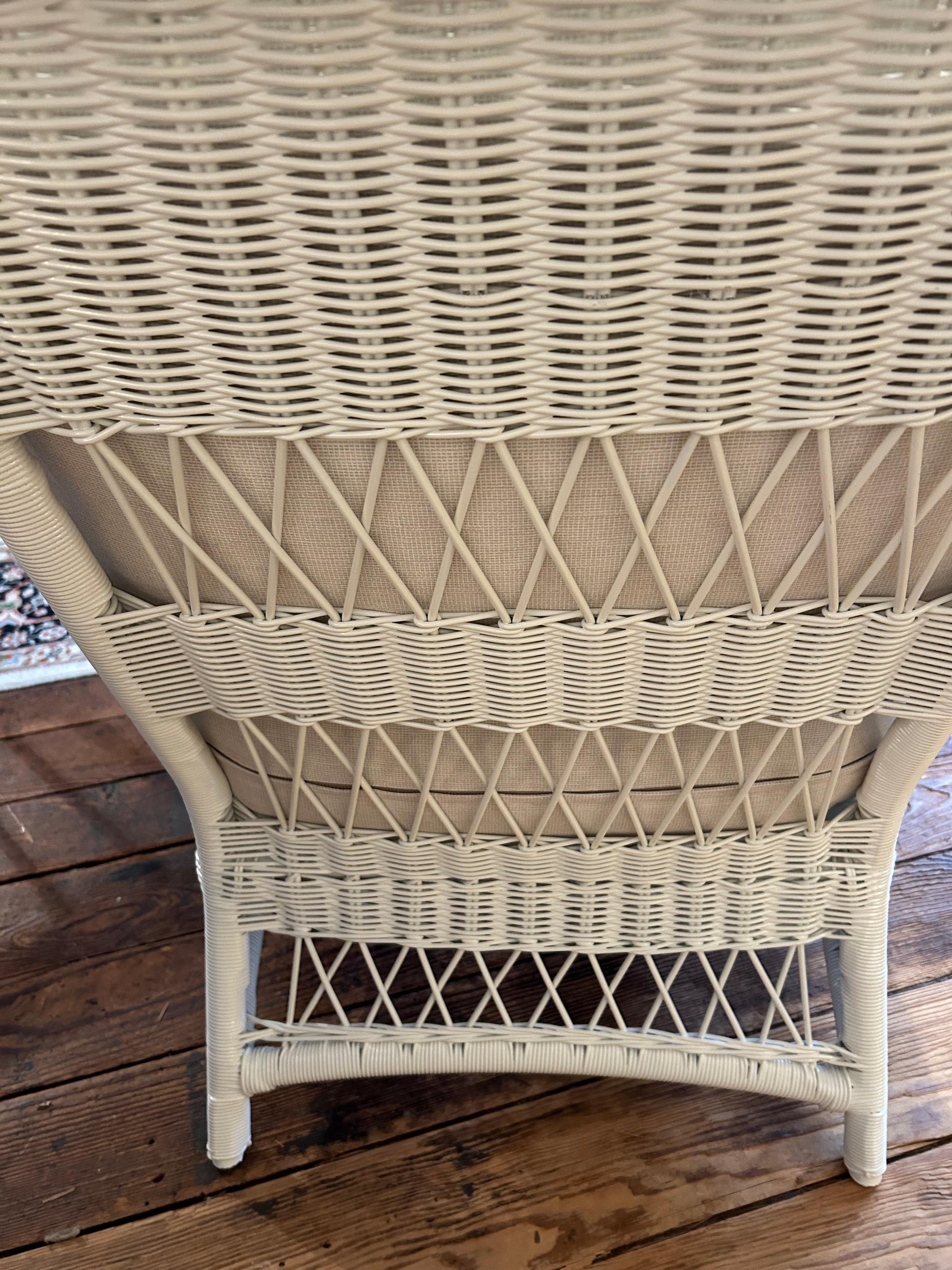 Big Comfy White Wicker Club Chair with Custom Upholstered Cushions In Good Condition In Hopewell, NJ