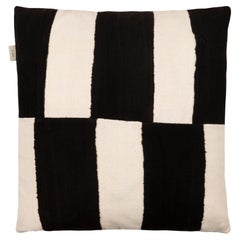 Big Contemporary Black & White Cushion Cover, Handwoven in Mali 