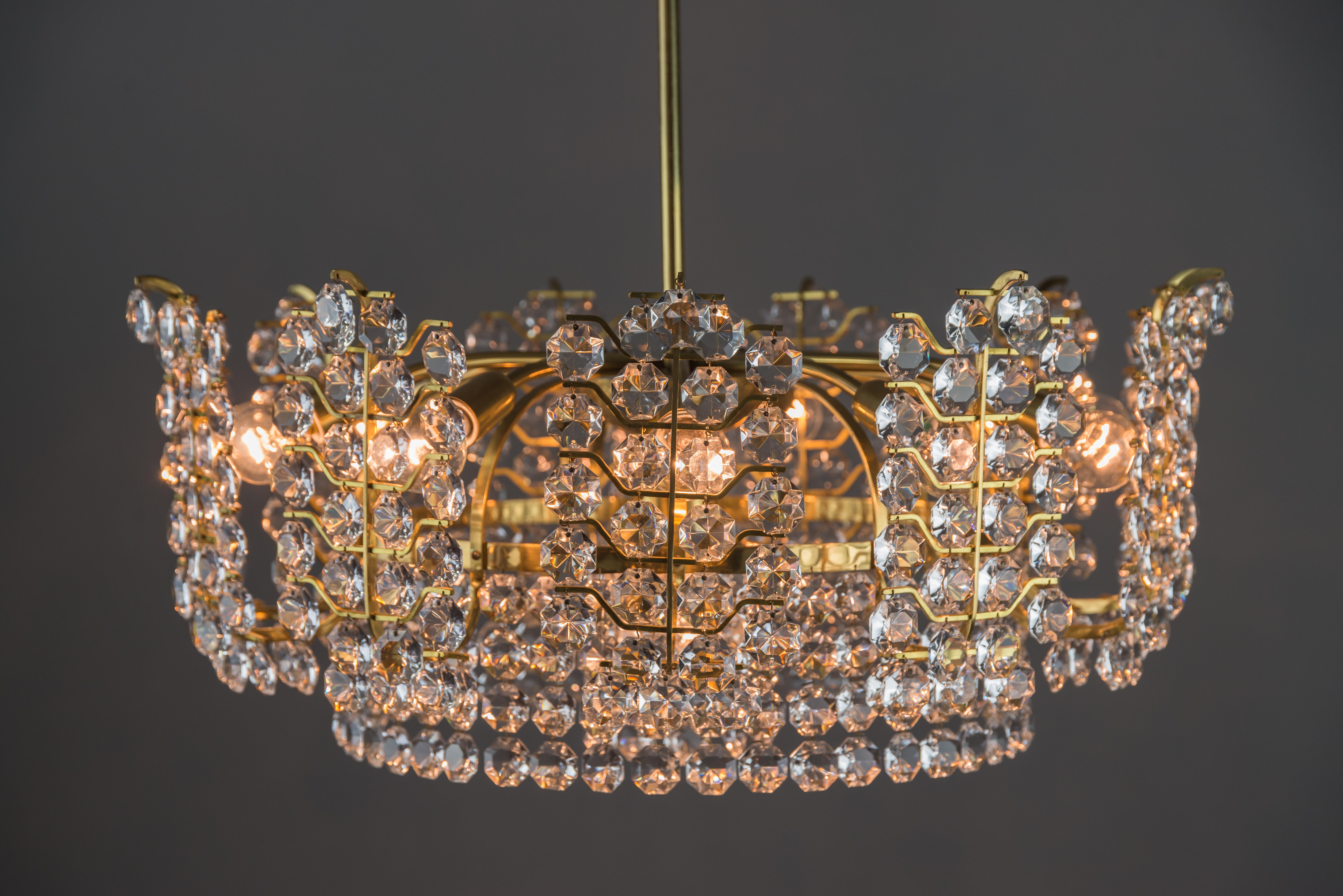 Mid-20th Century Big Crystal Glass Bakalowits Chandelier, Vienna, 1950s For Sale