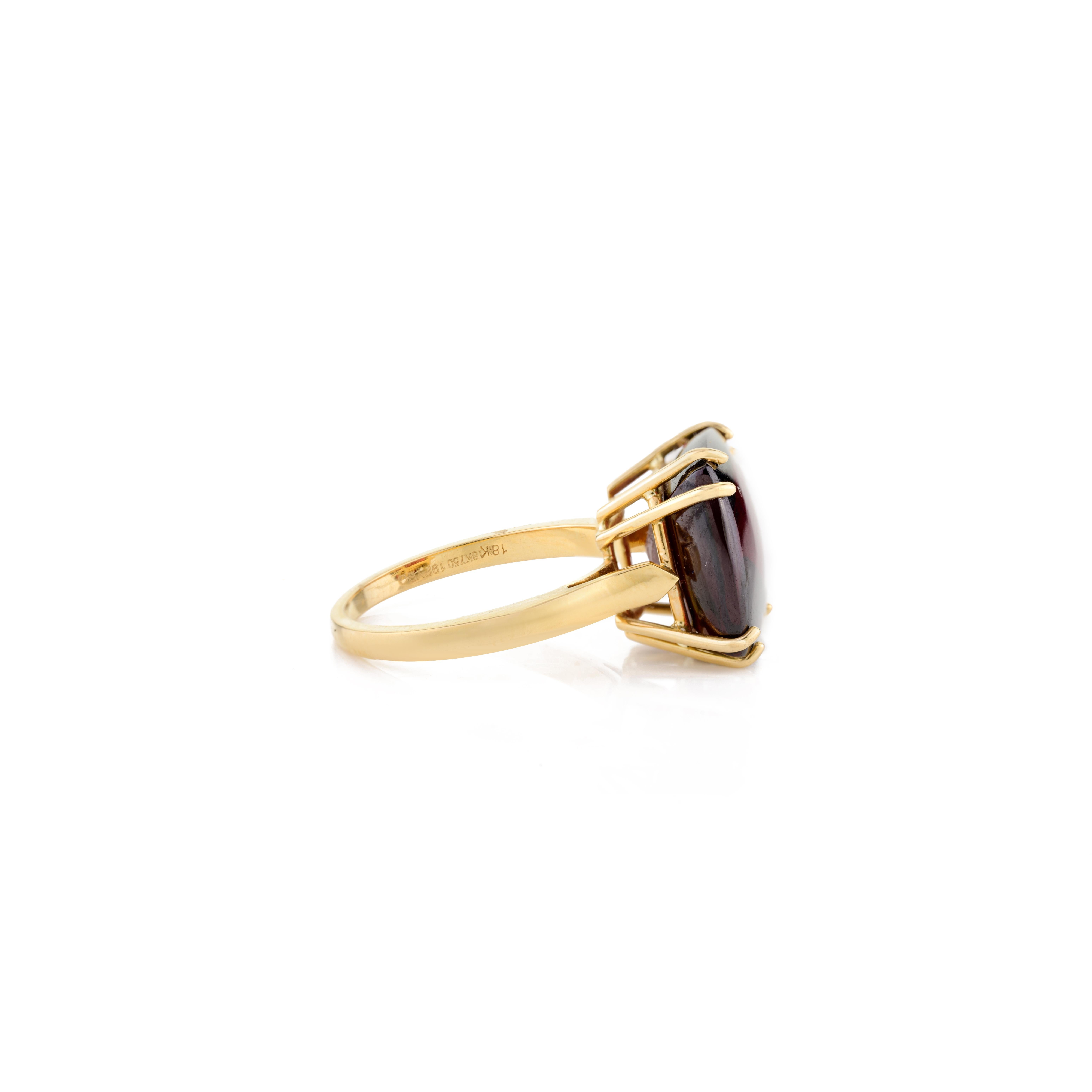 En vente :  Bague cocktail solitaire en or jaune 18 carats avec gros grenat taille coussin 13,91 carats 3