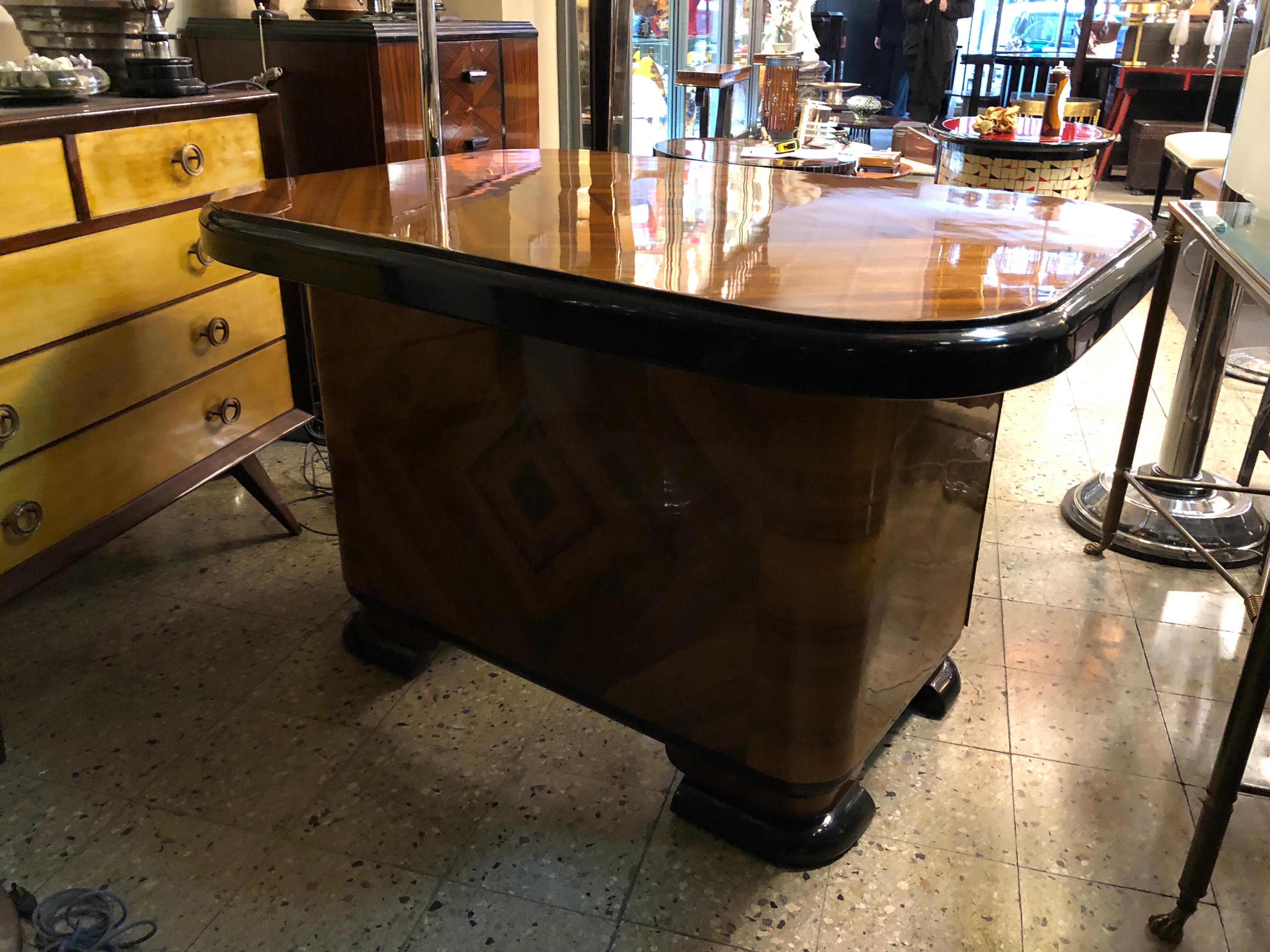 Desk Art Deco in Wood, 1930, Made in France For Sale 4