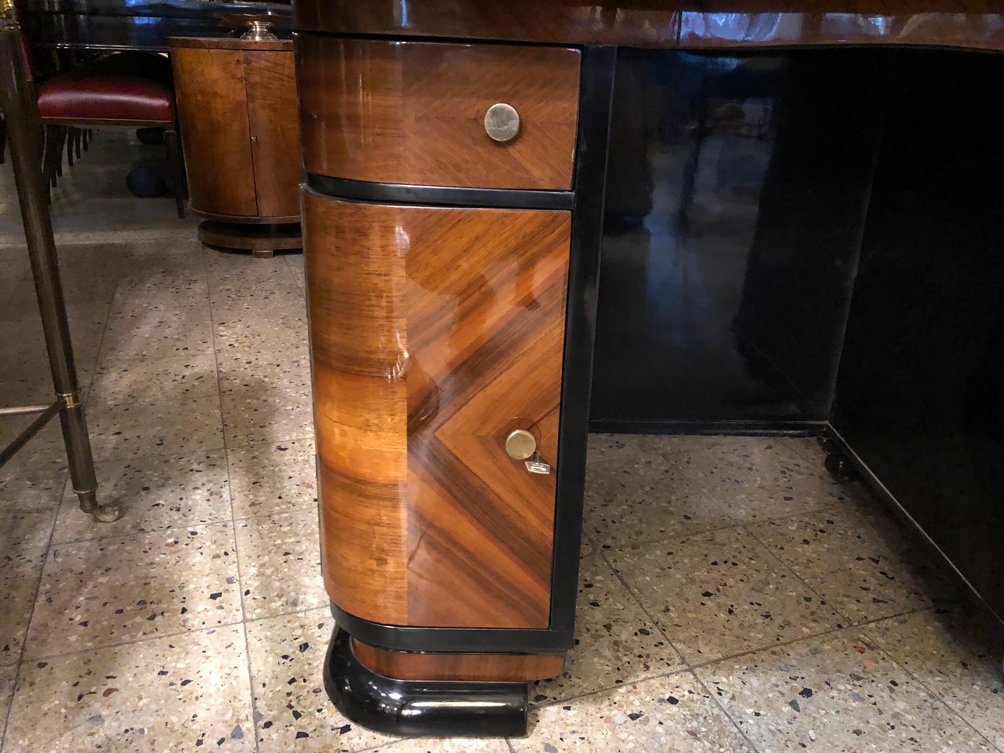 Desk Art Deco in Wood, 1930, Made in France In Good Condition For Sale In Ciudad Autónoma Buenos Aires, C